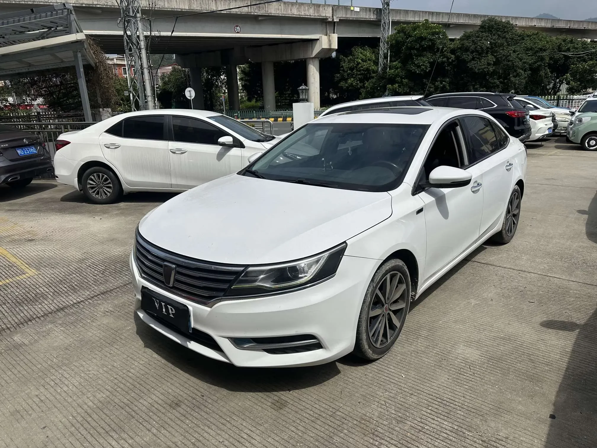 Roewe i6 Classic
