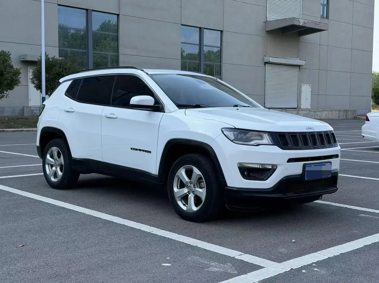 Jeep Guide to