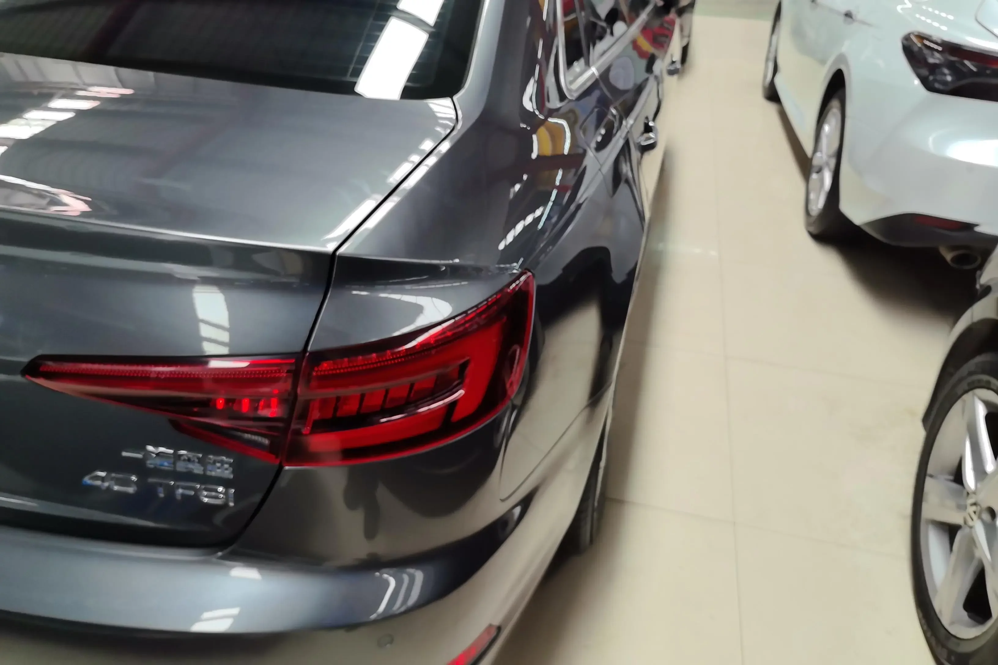 Audi A4L