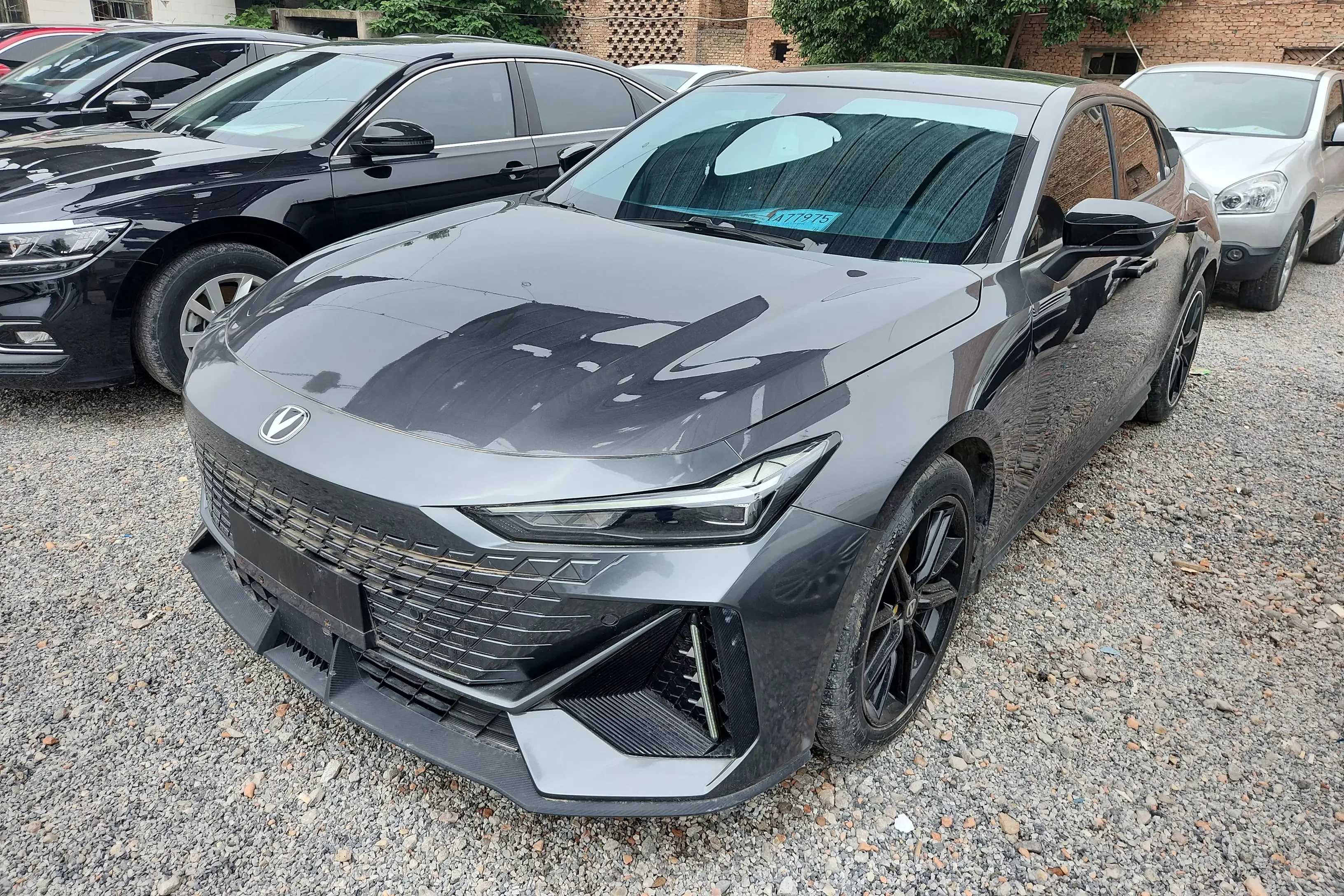 Changan UNI-V