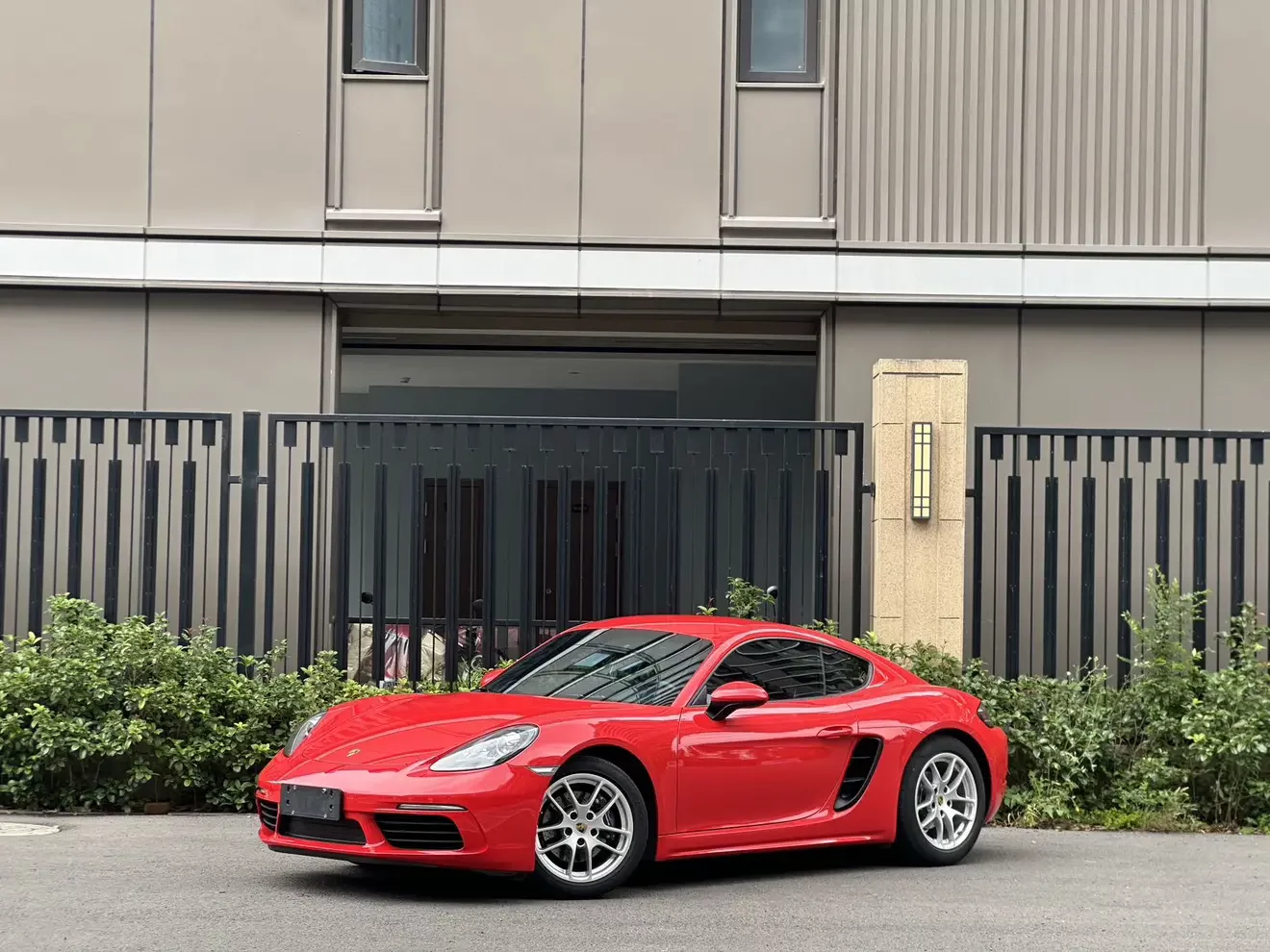 Porsche 718