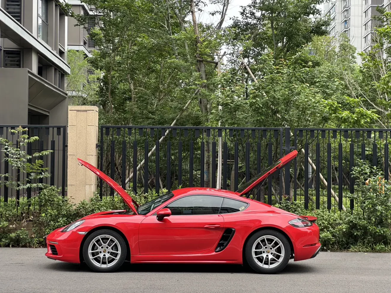 Porsche 718