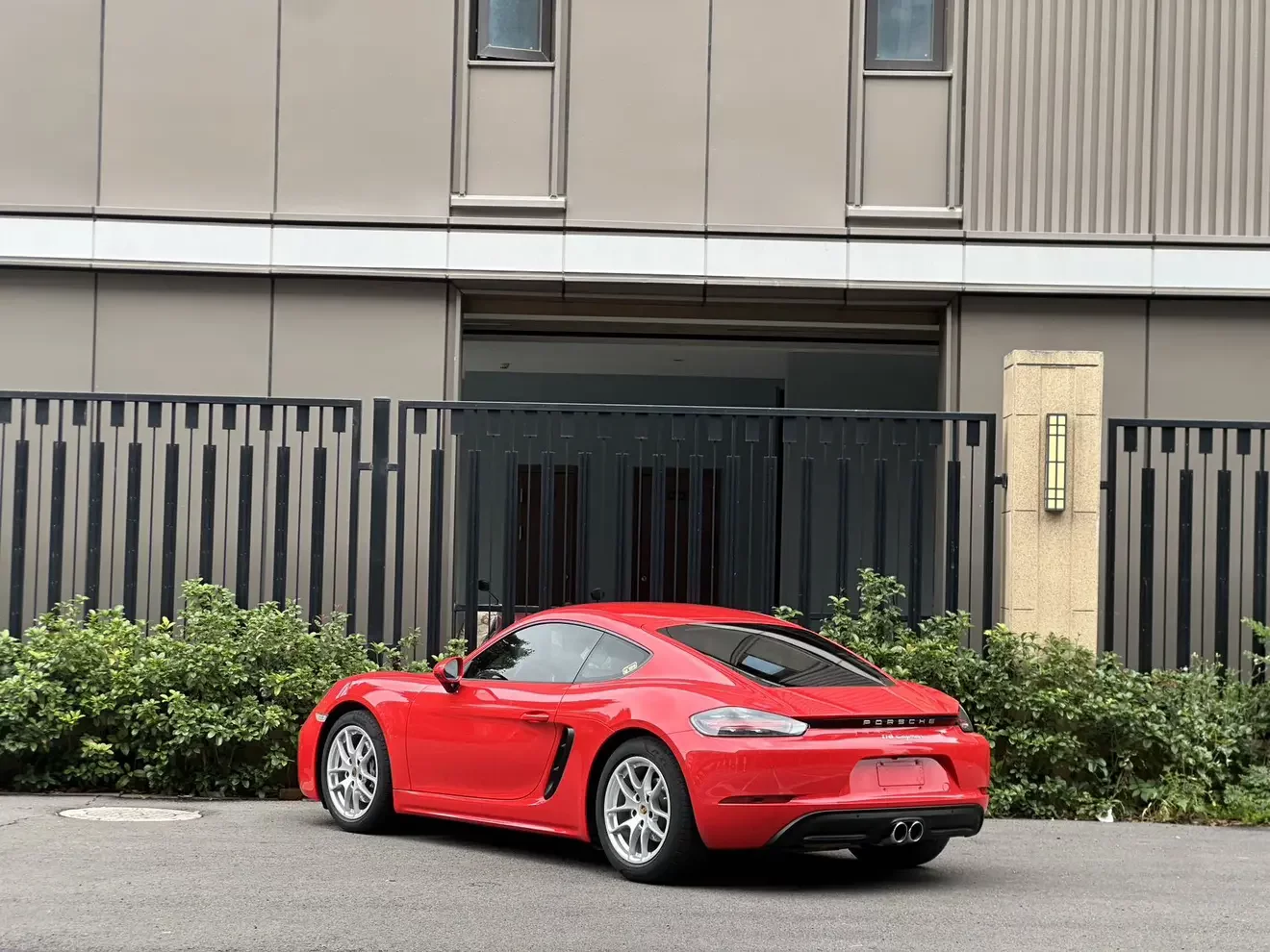 Porsche 718