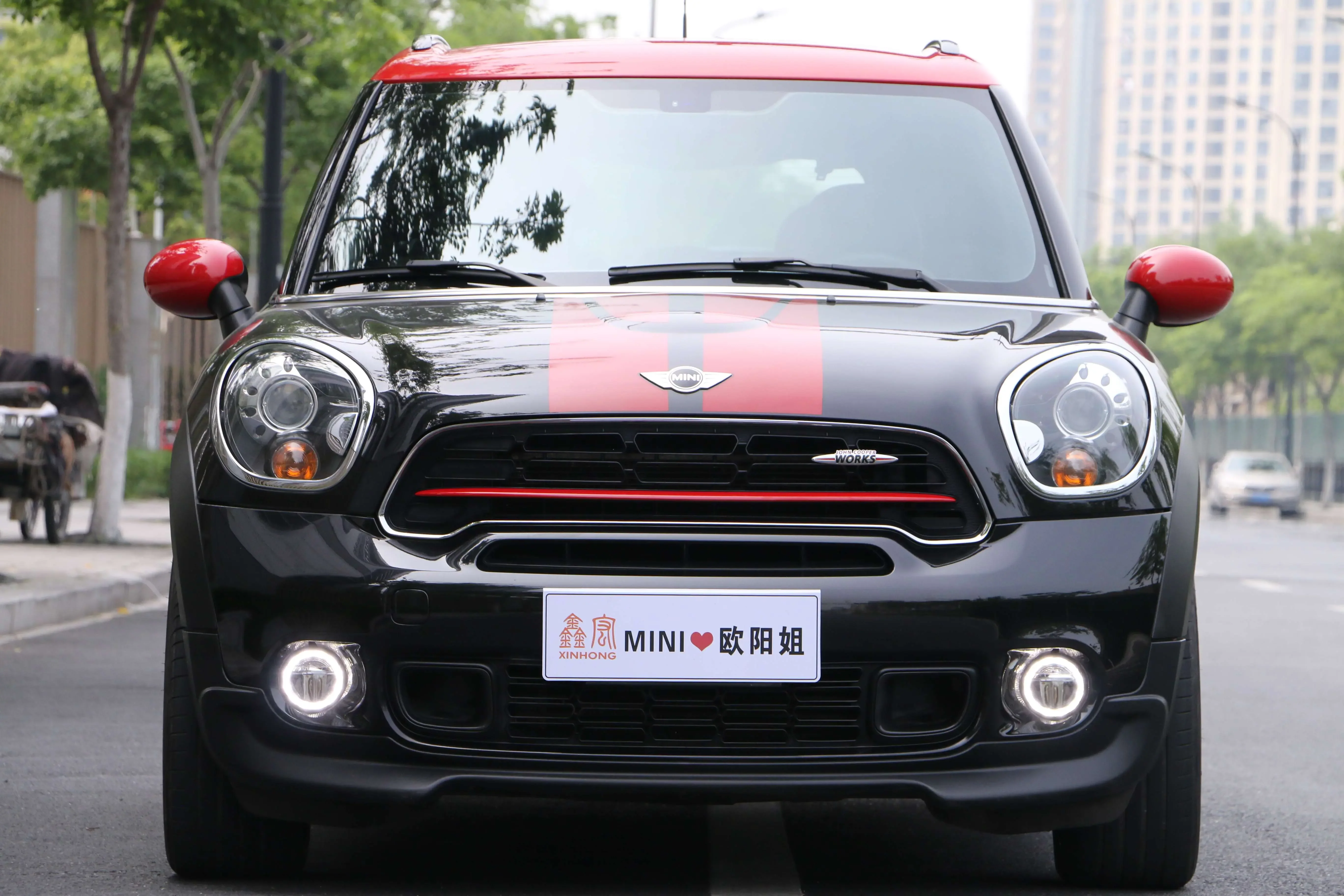 MINI JCW COUNTRYMAN