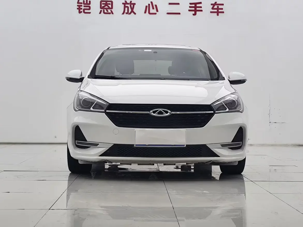 Chery Arrizo 5