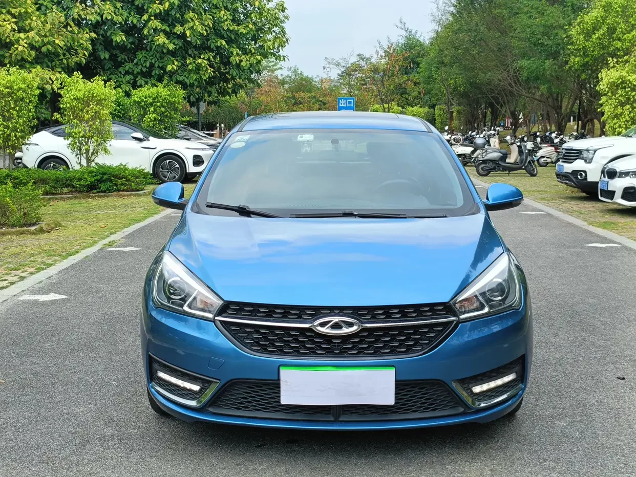 Chery Arrizo 5