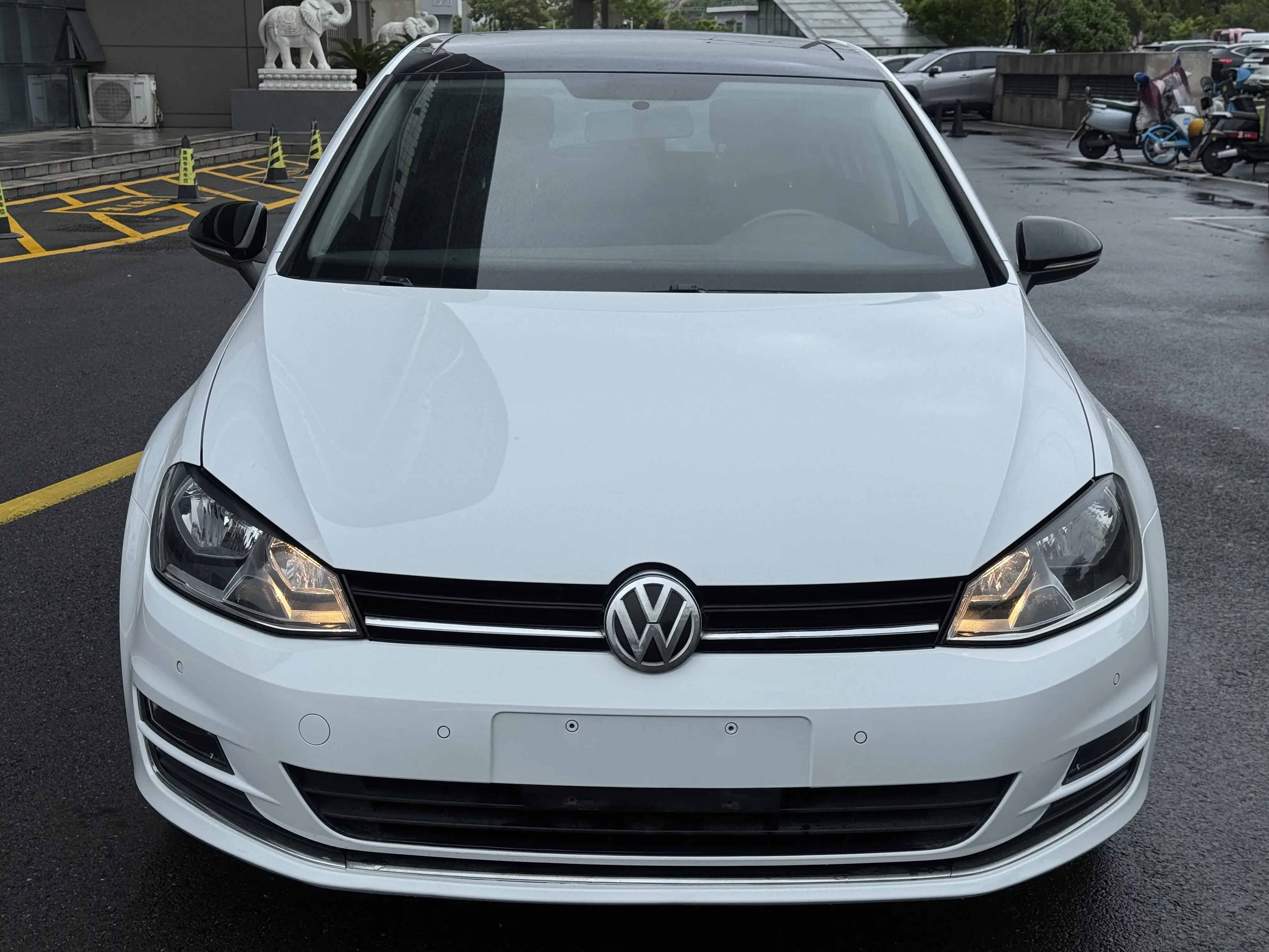 Volkswagen golf