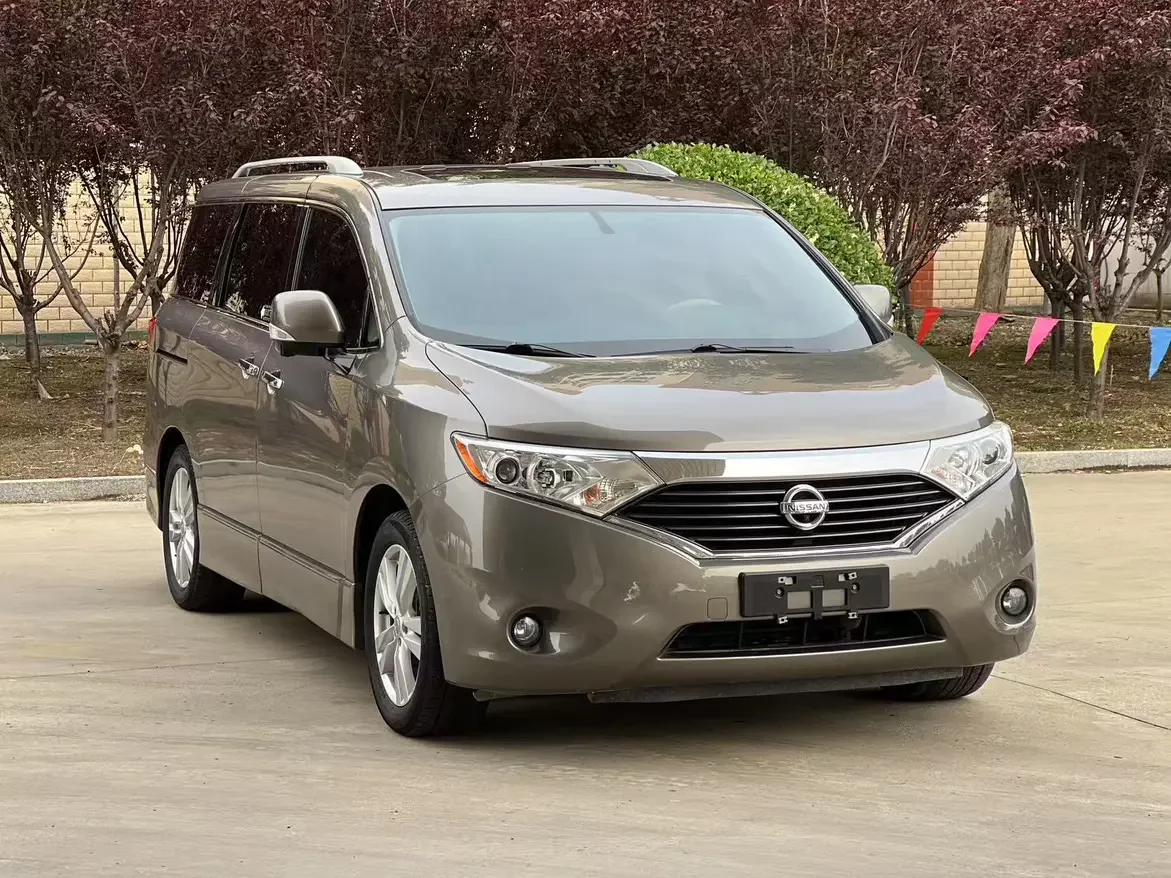 Nissan nobleman