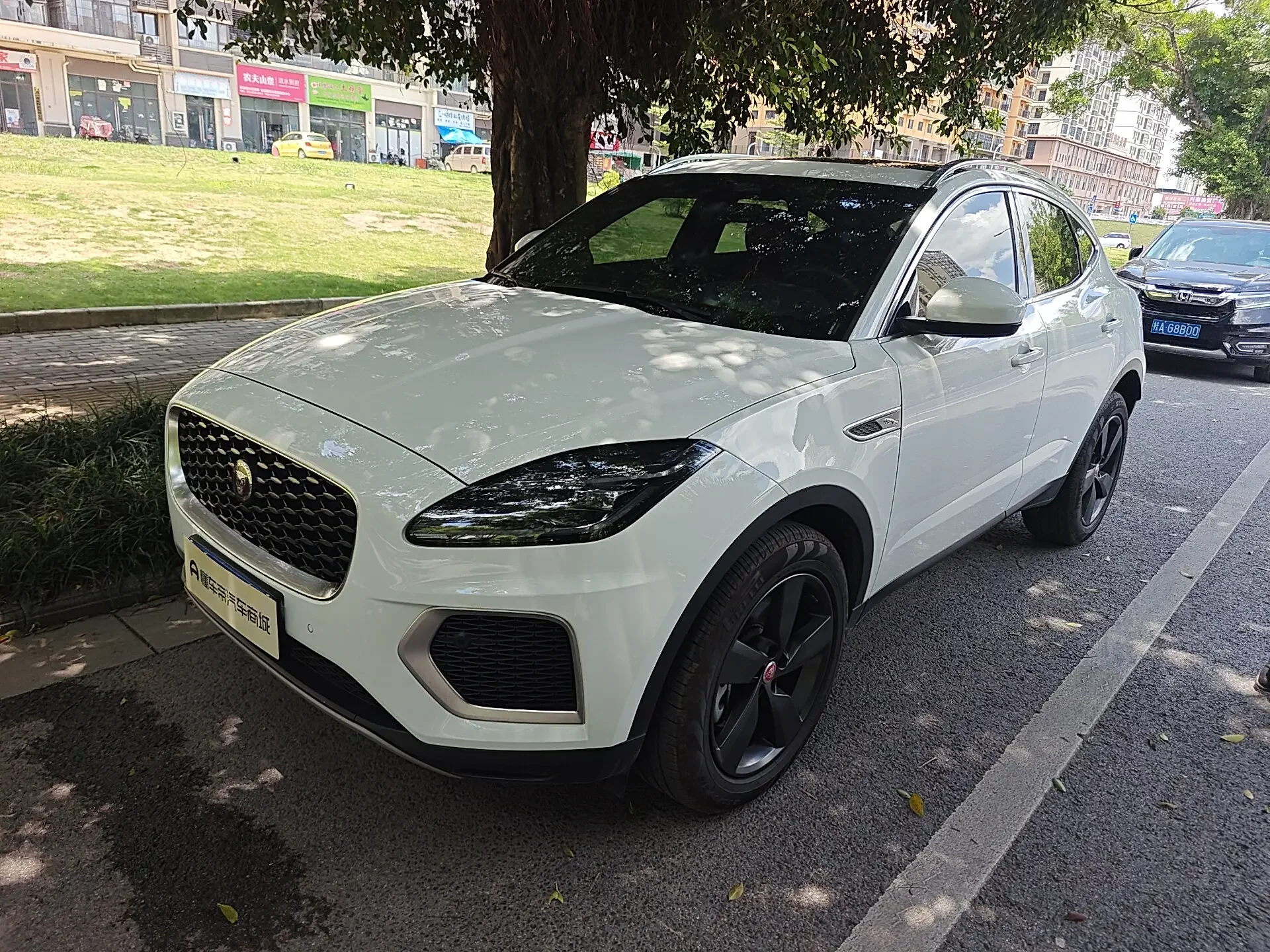 Jaguar E-PACE
