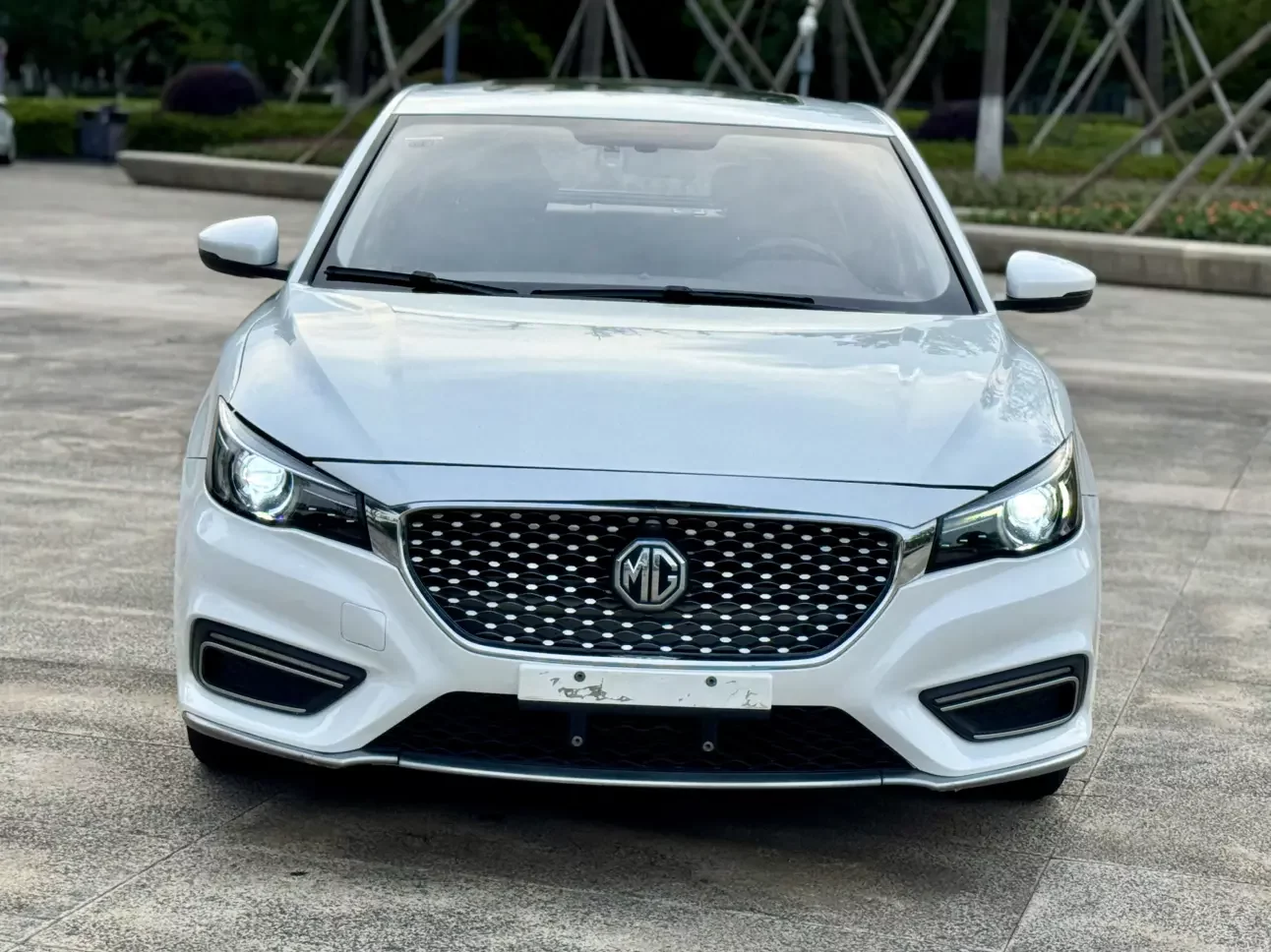 MG 6