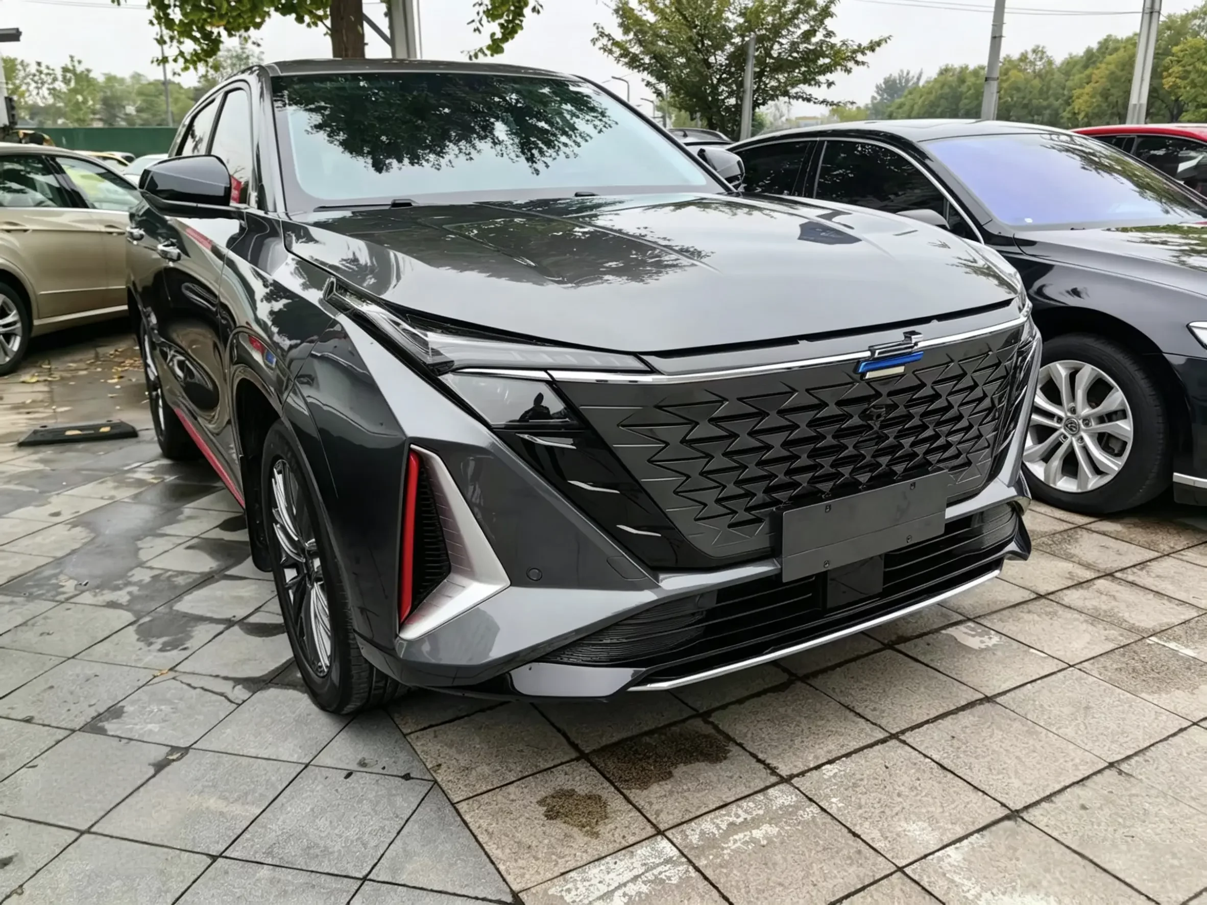 Oshan Changan Auchan Z6
