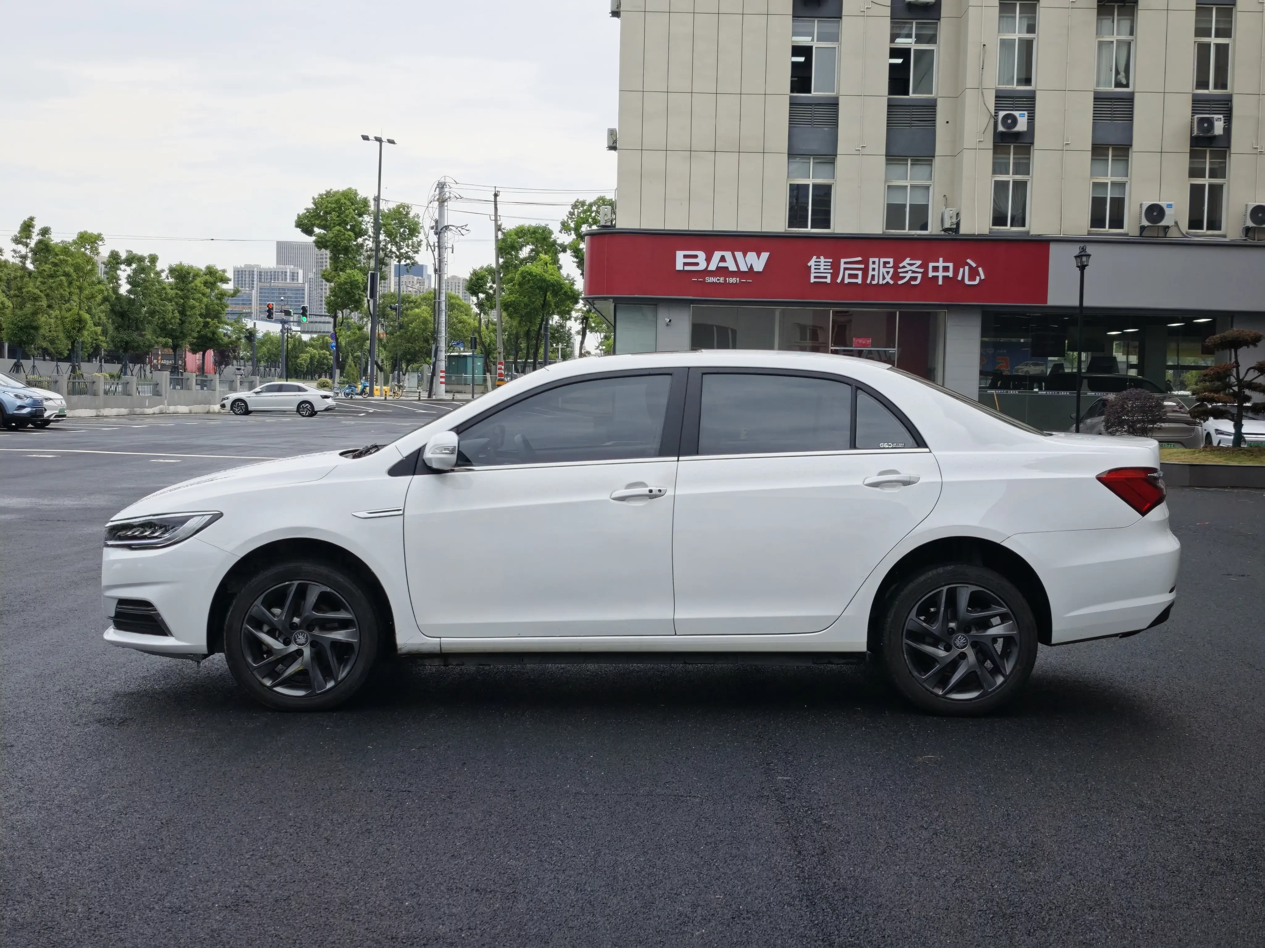 BYD QinEV