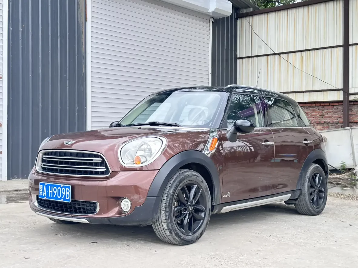 MINI COUNTRYMAN