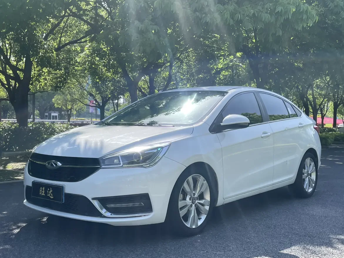 Chery Arrizo 5