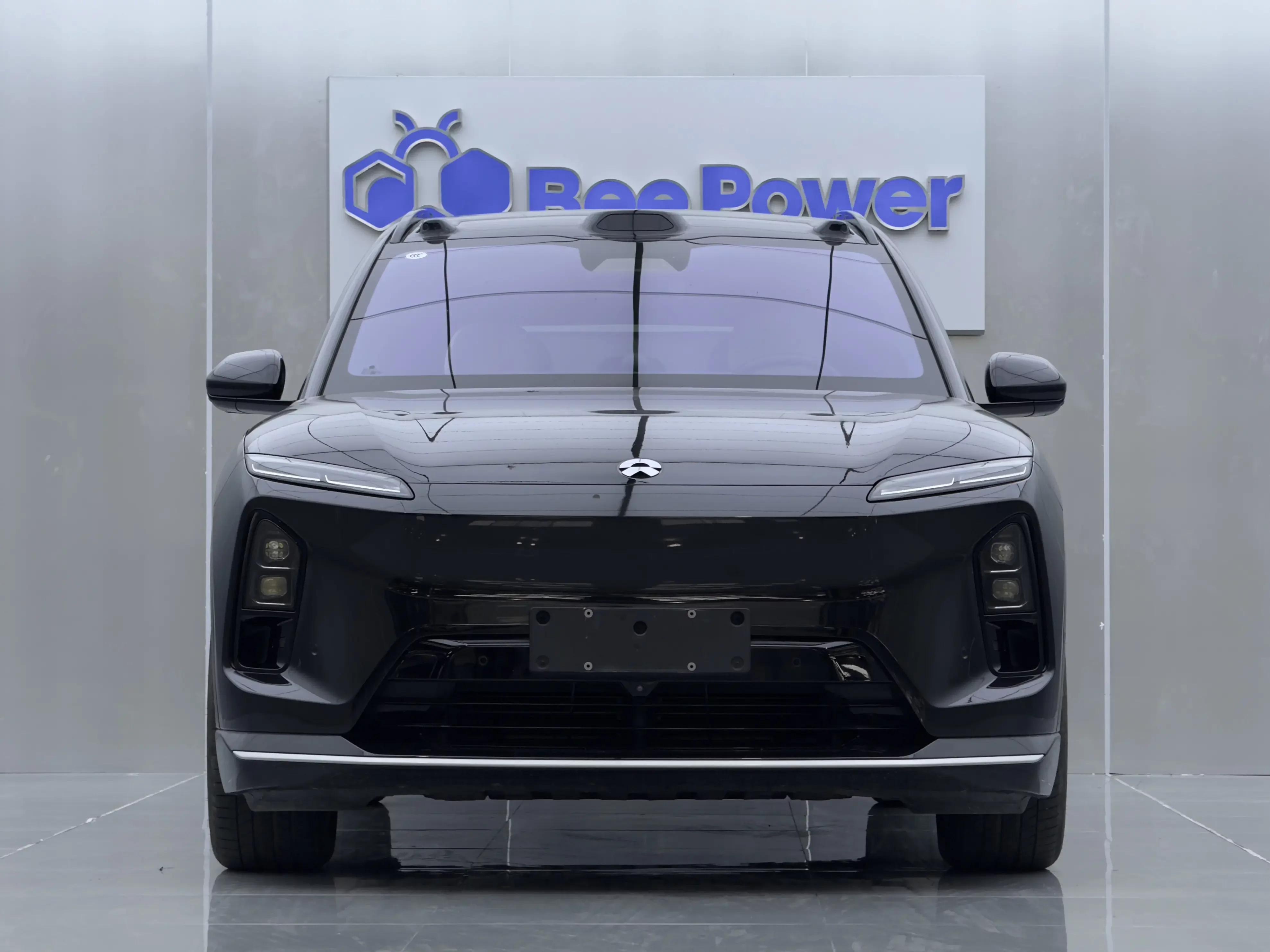 NIO ES6