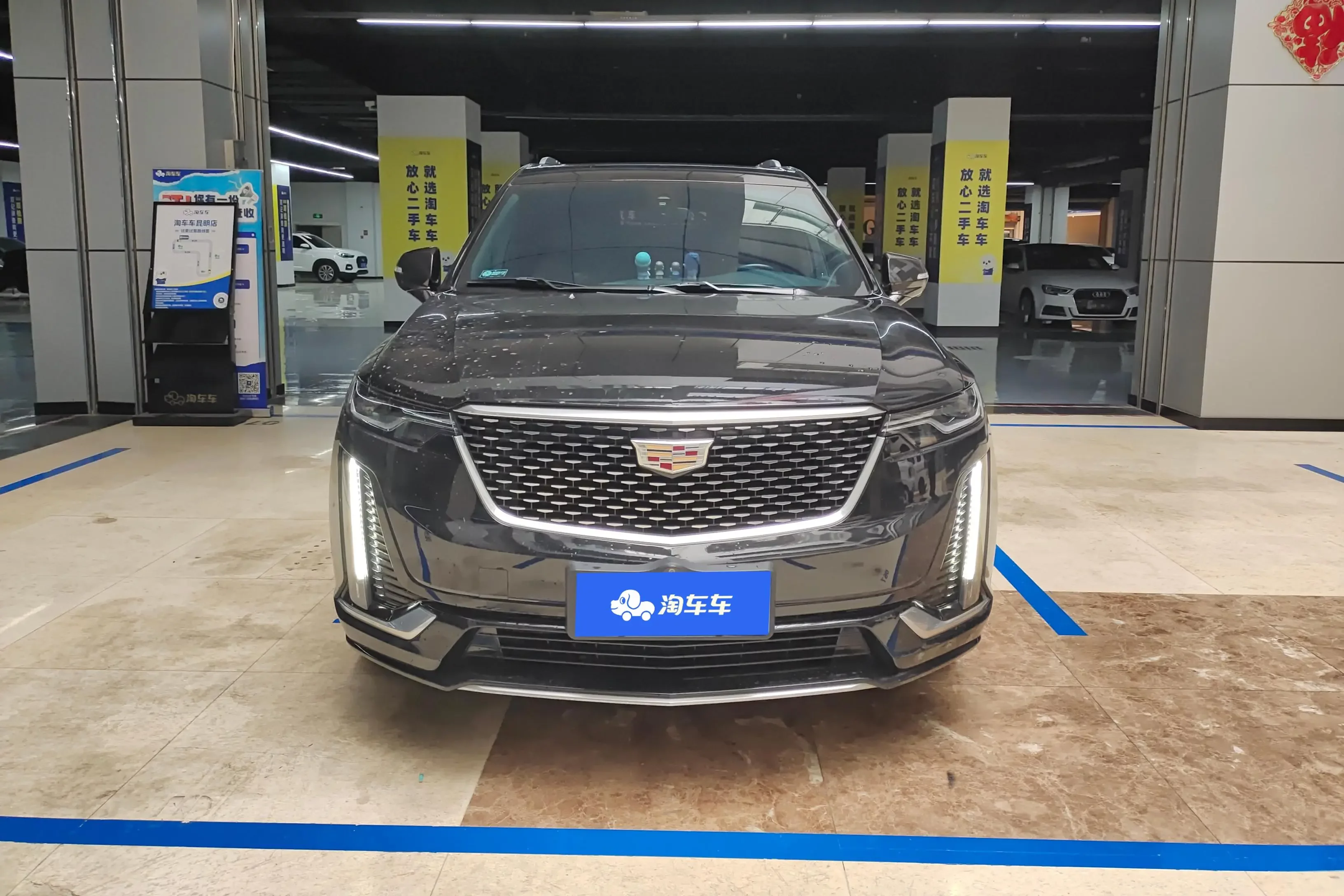 Cadillac XT6