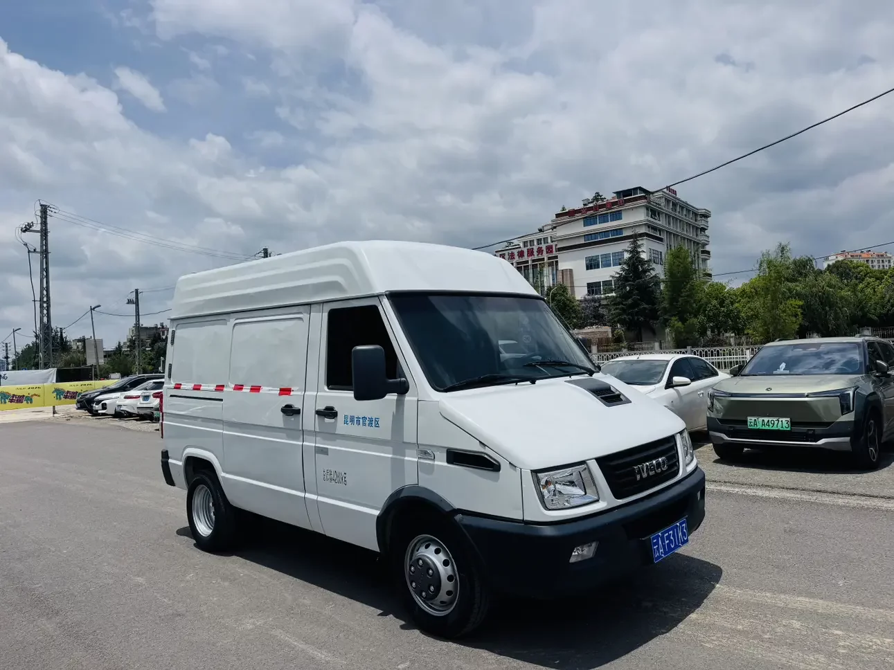 Iveco proud