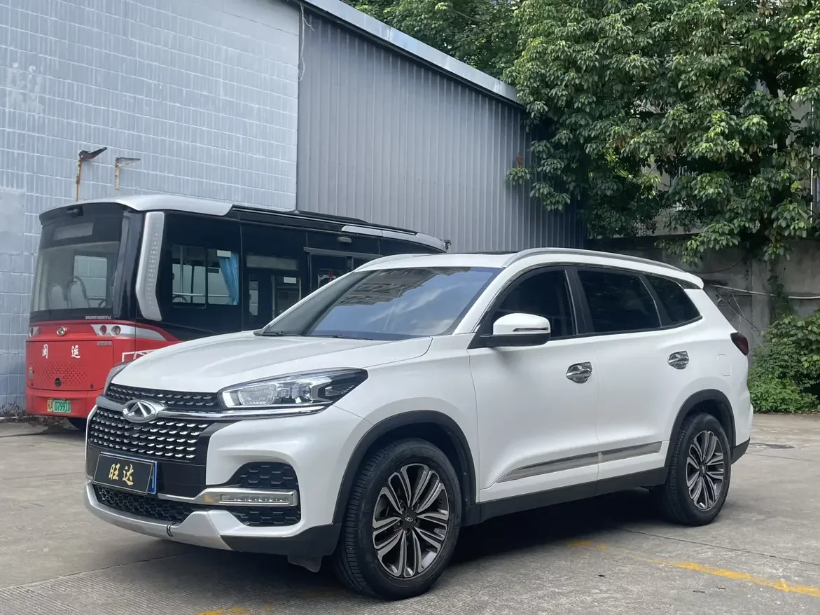 Chery Tiggo 8
