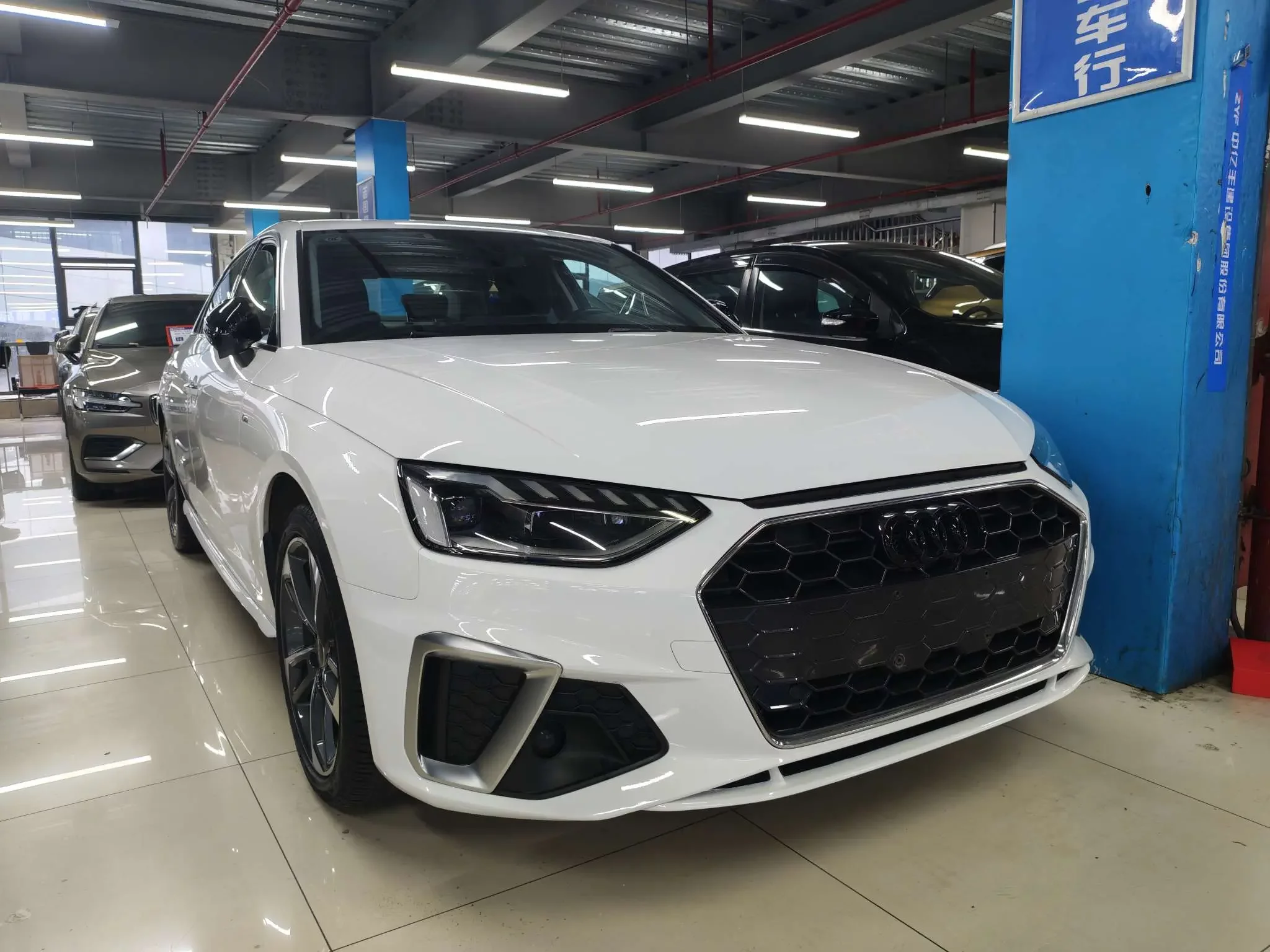 Audi A4L