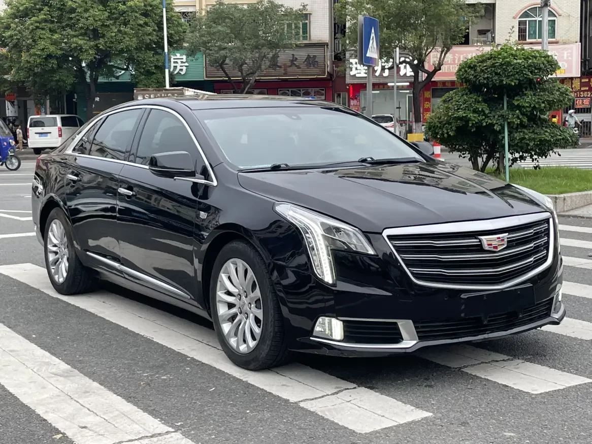 Cadillac XTS