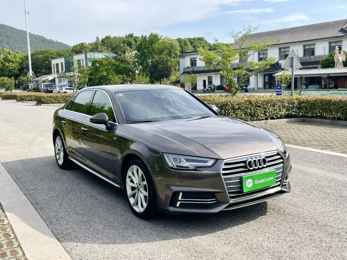 Audi A4L