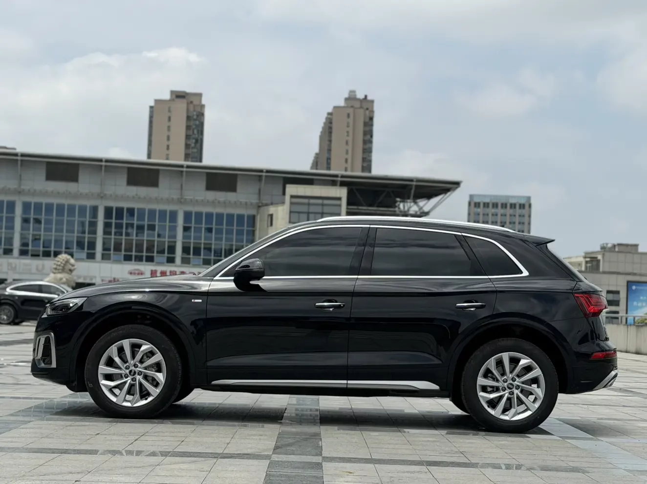 Audi Q5L