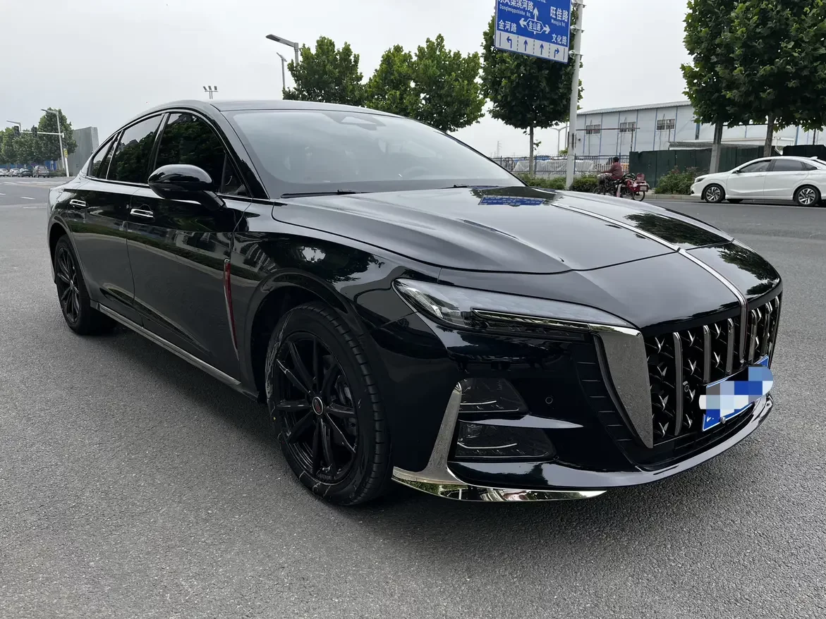 Hongqi H6
