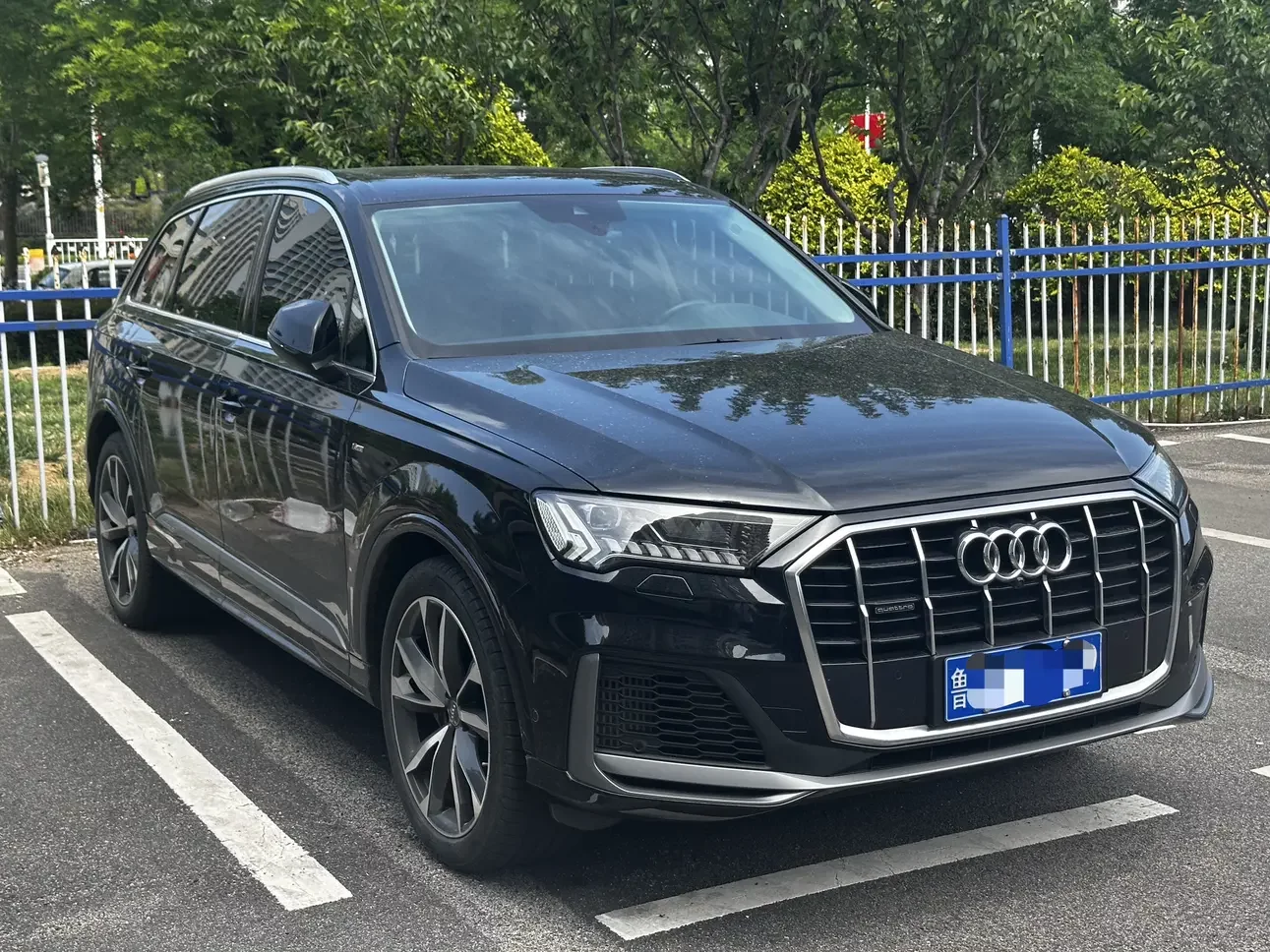 Audi Q7