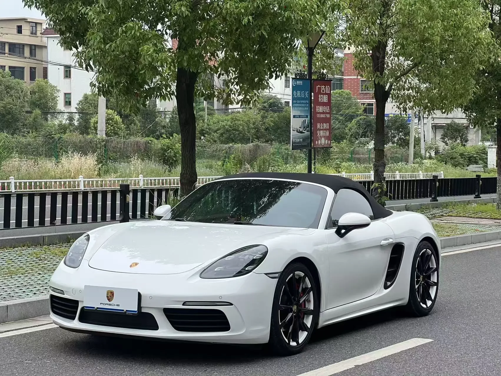 Porsche 718