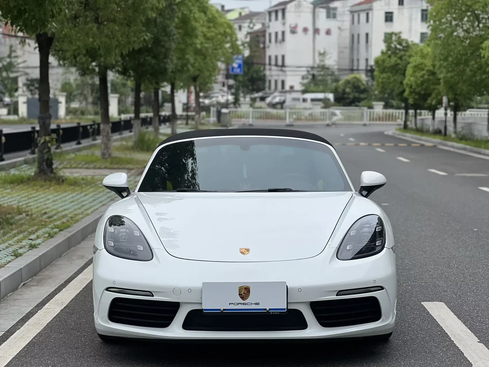 Porsche 718