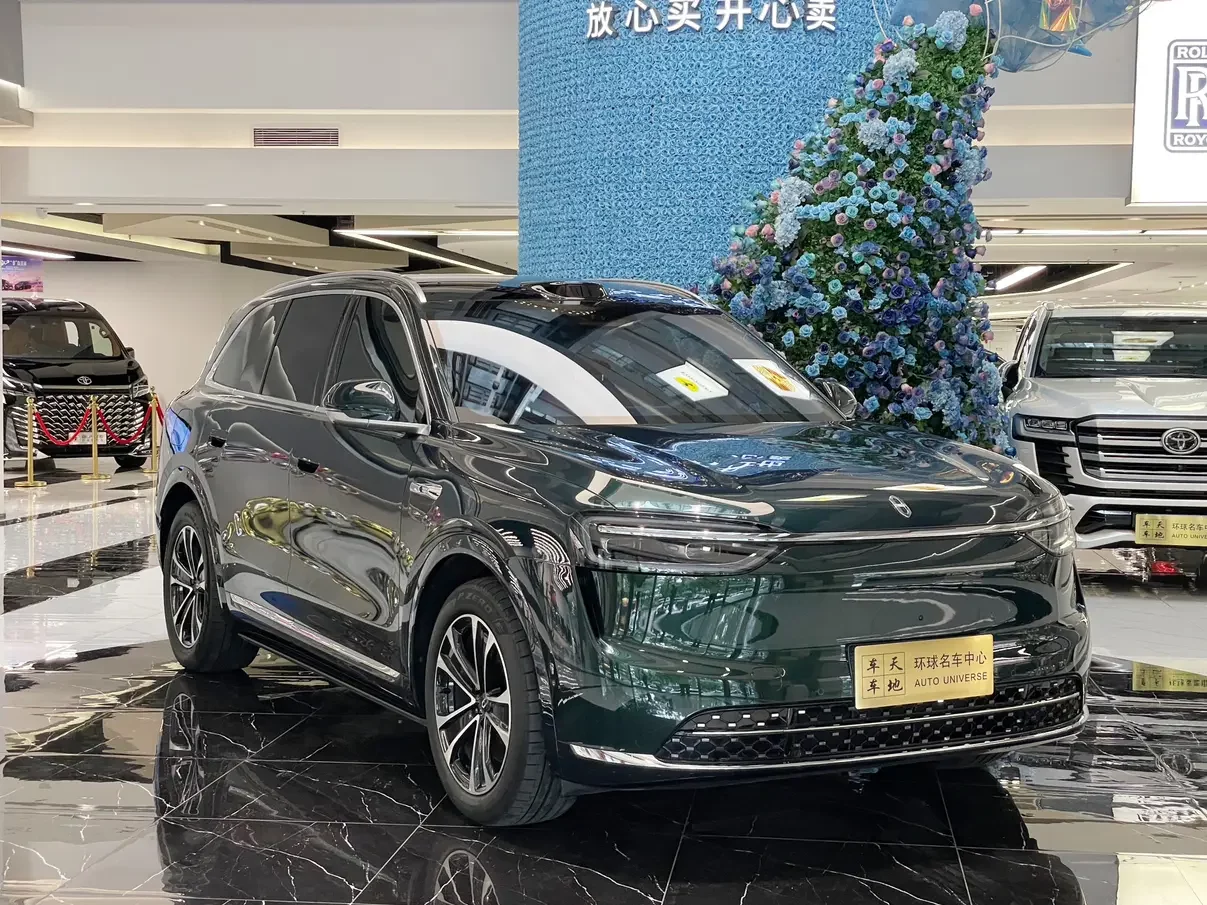AITO M7