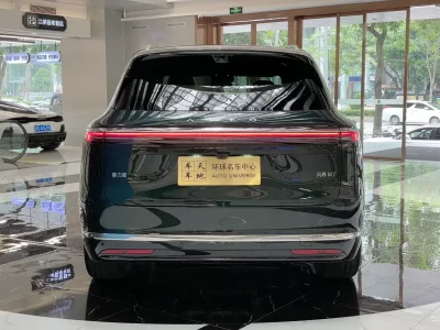 AITO Wenjie M7