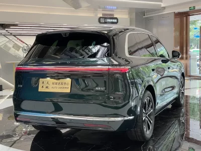 AITO Wenjie M7