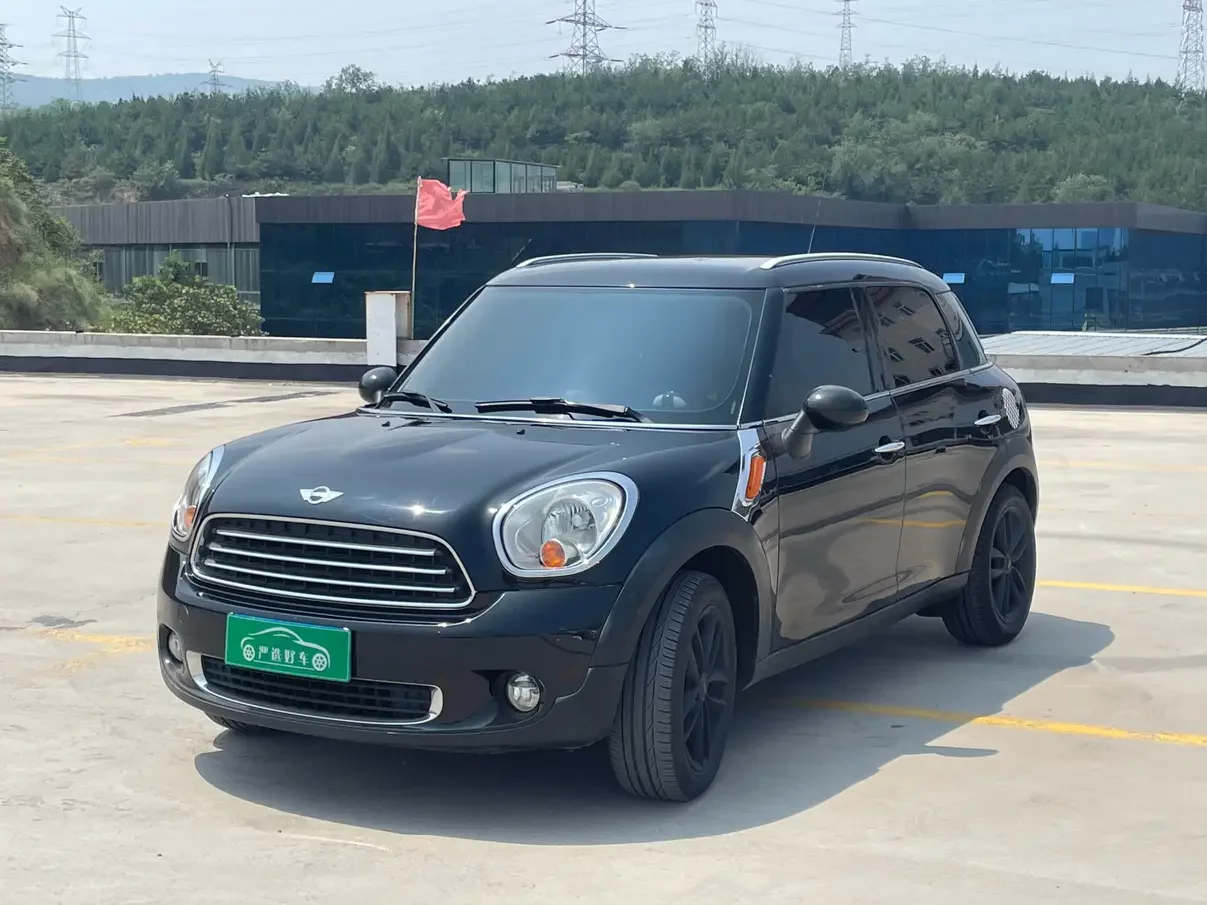 MINI COUNTRYMAN