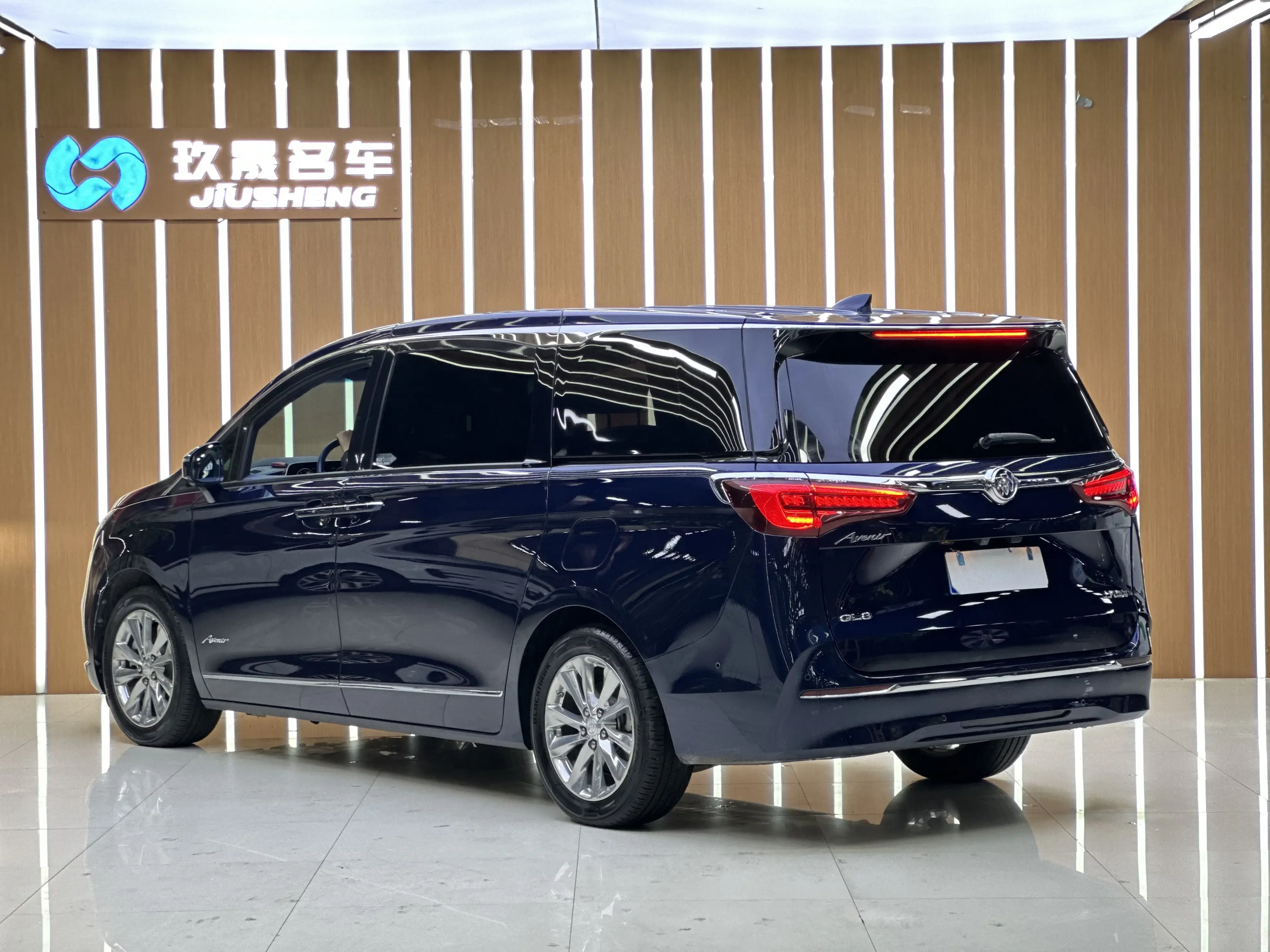 Buick GL8