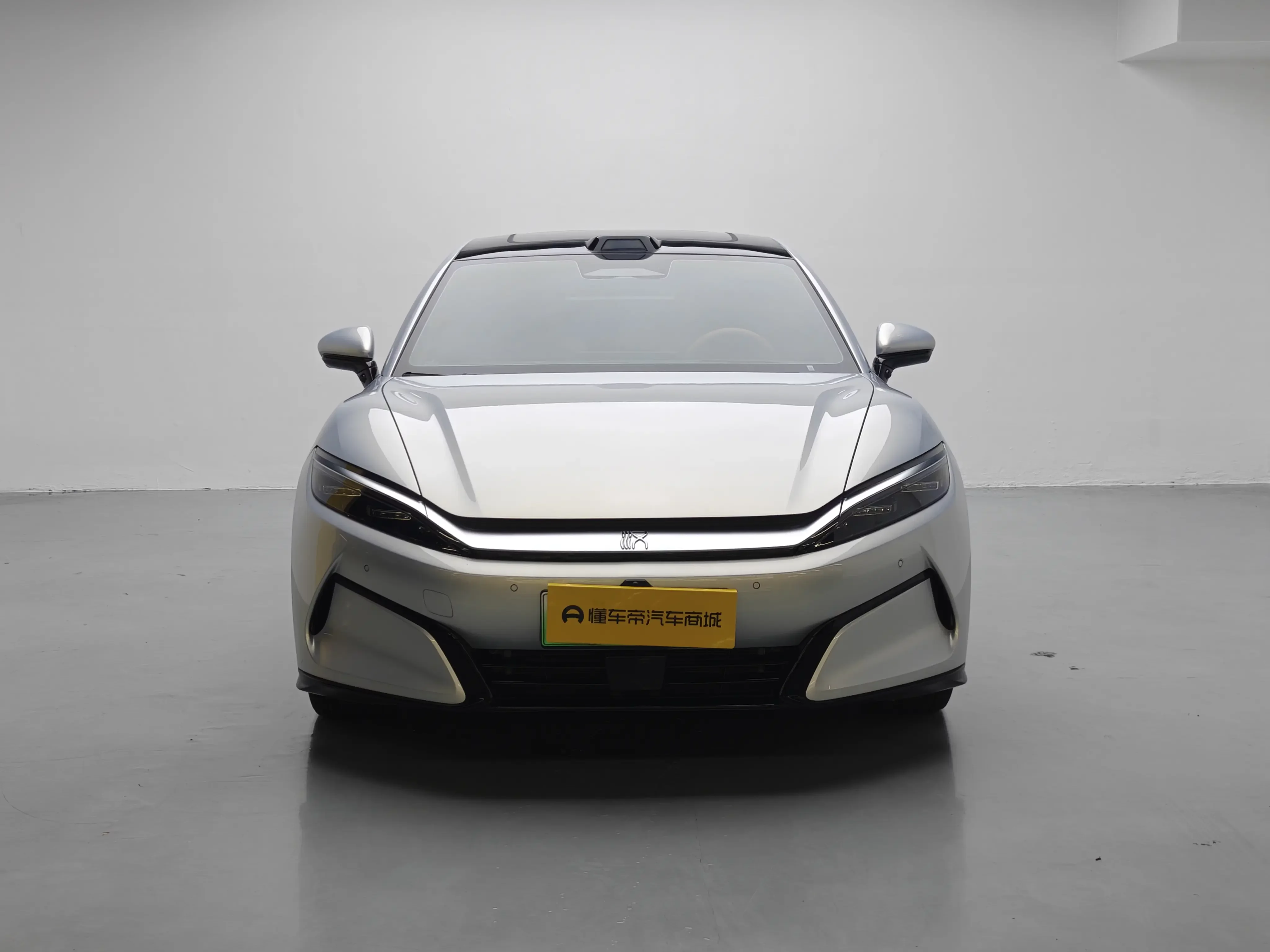 BYD Han L EV