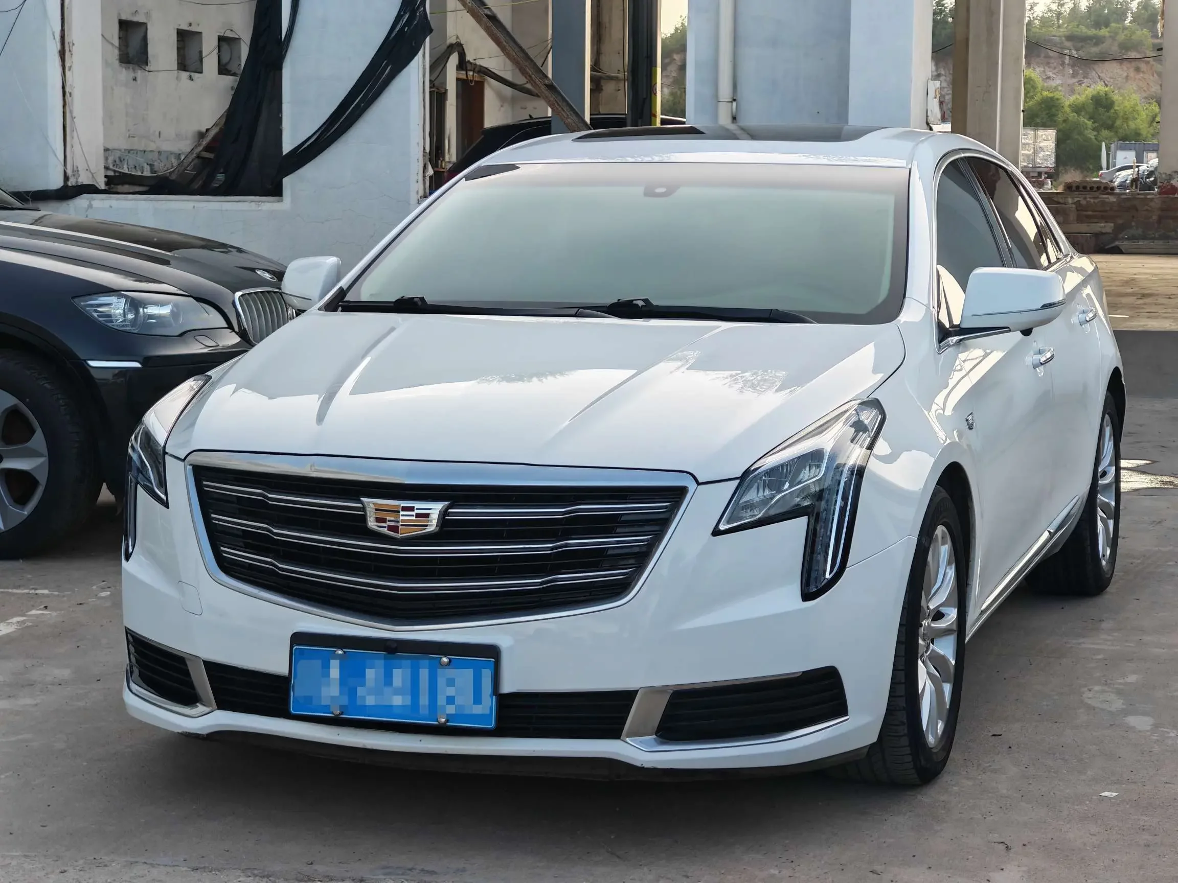 Cadillac XTS