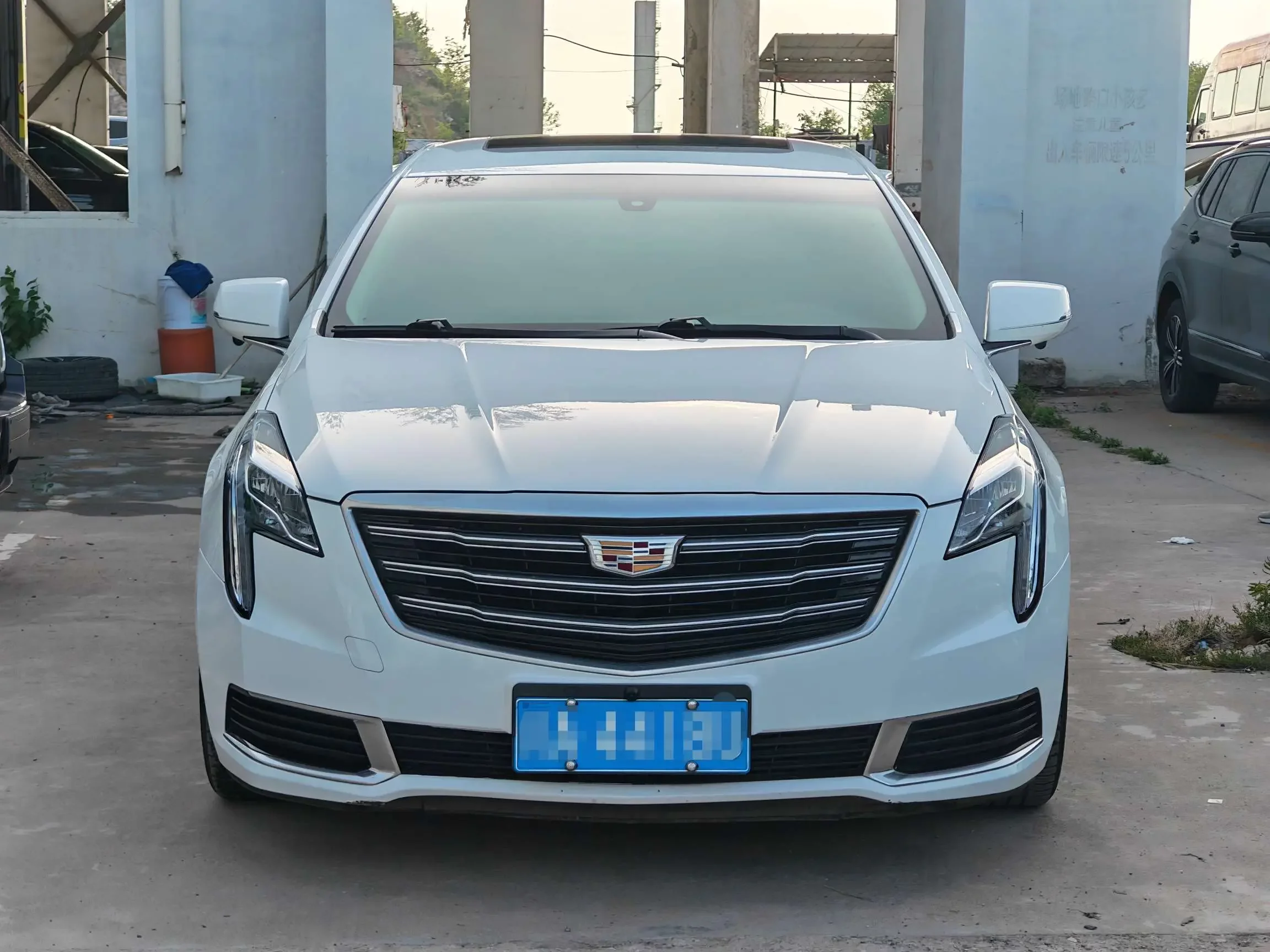 Cadillac XTS
