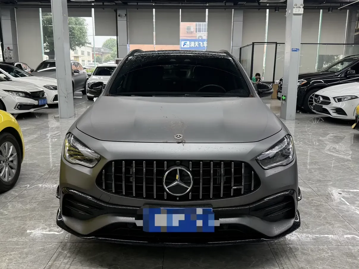 Mercedes-Benz GLA AMG