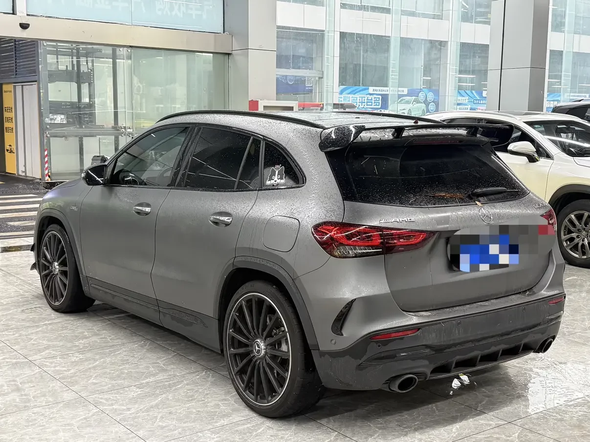 Mercedes-Benz GLA AMG