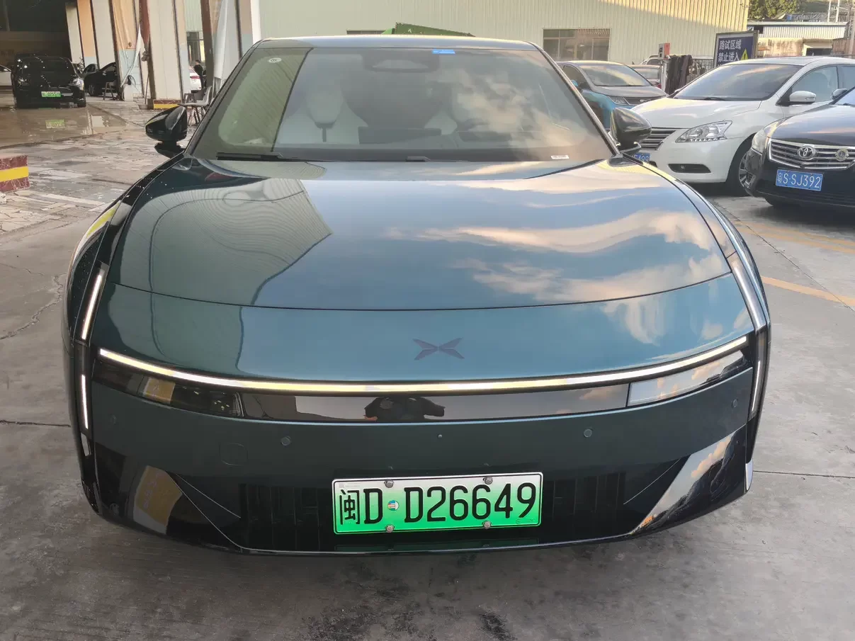 Xpeng P7
