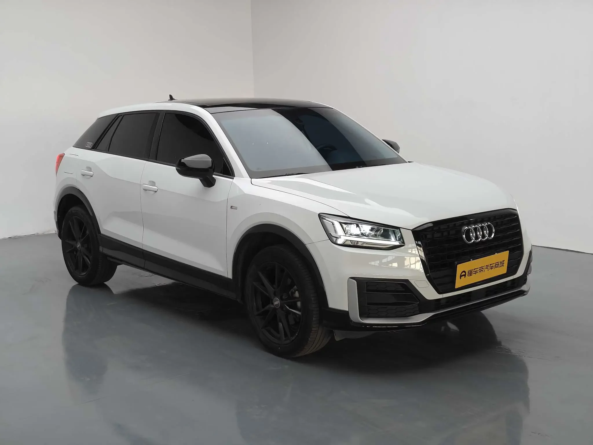 Audi Q2L