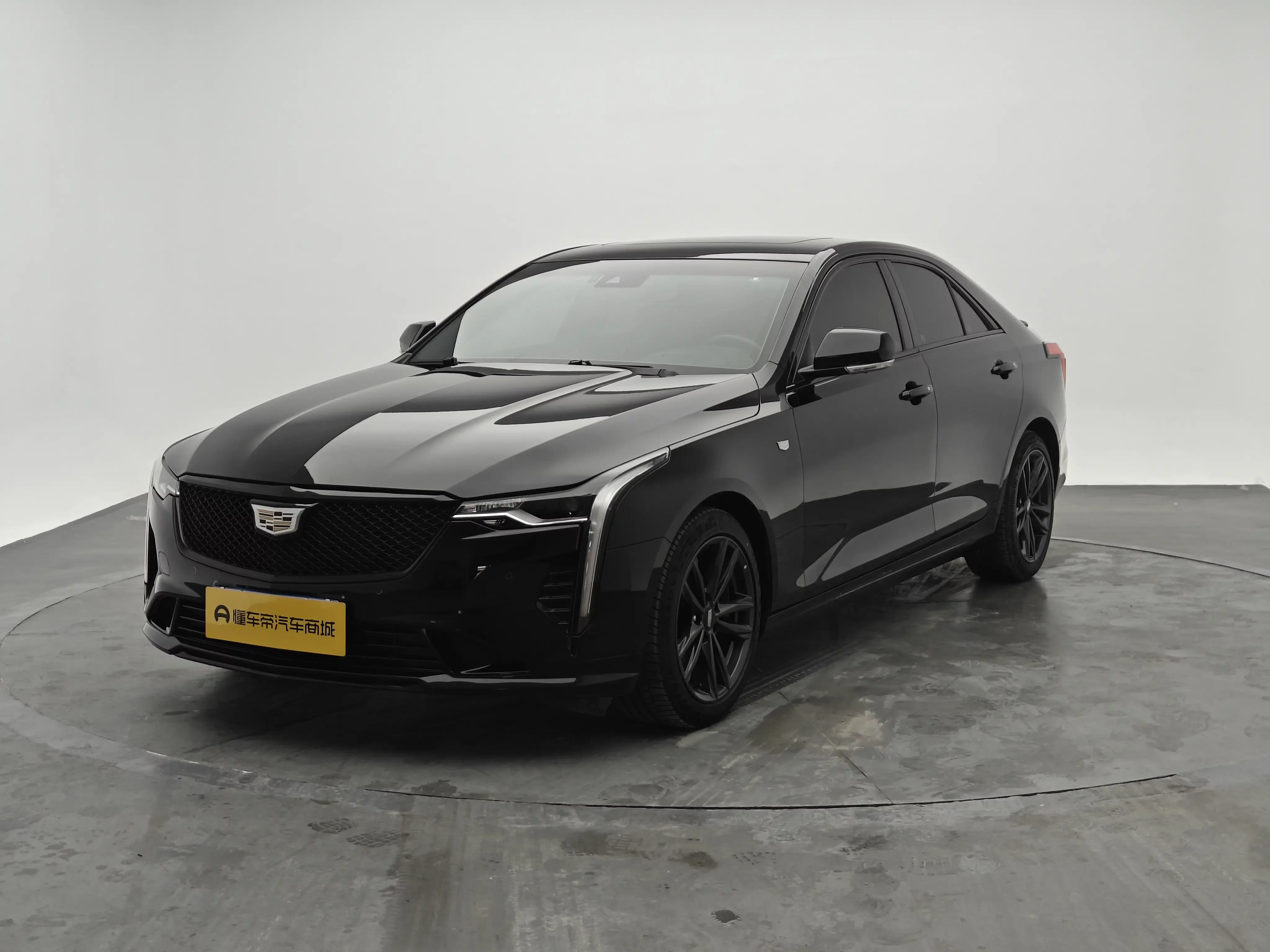 Cadillac CT4