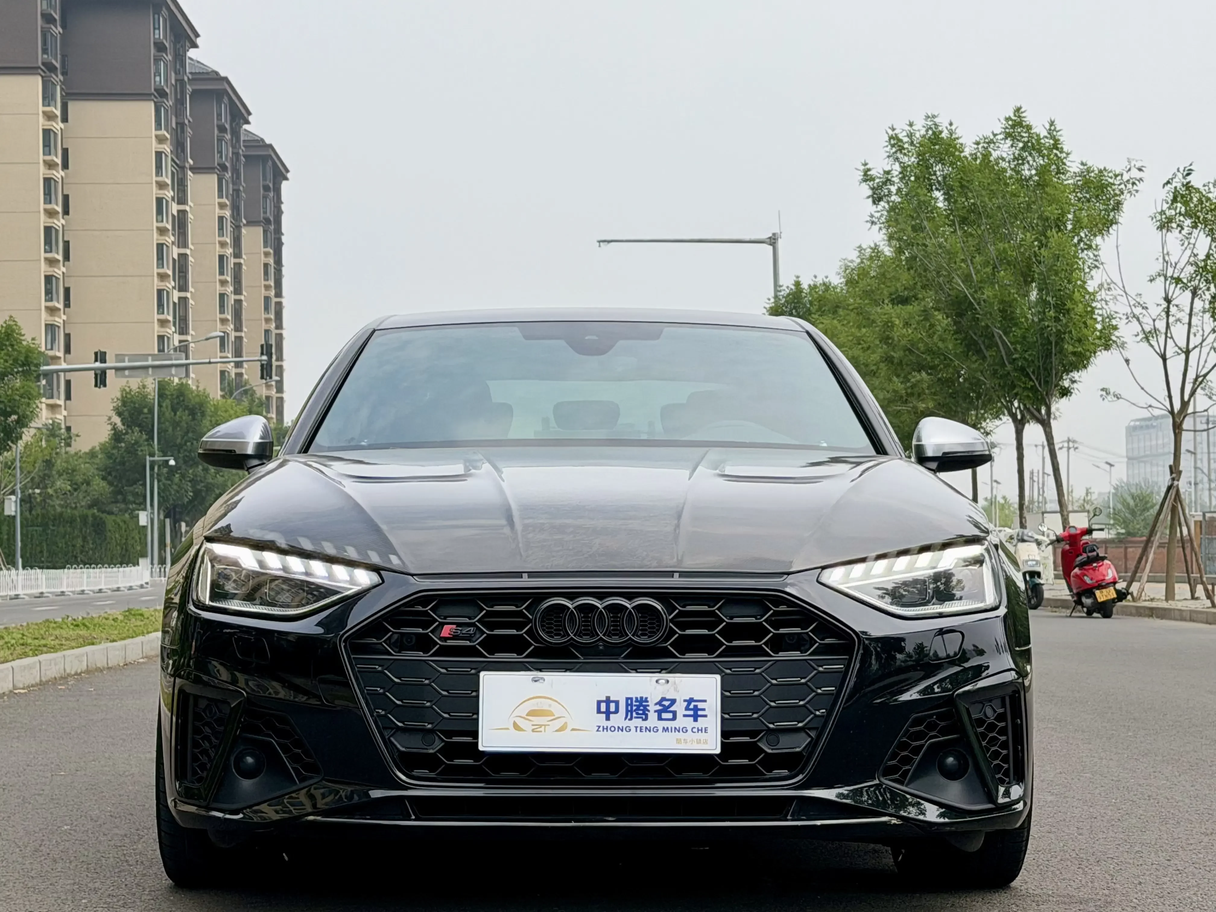 Audi S4