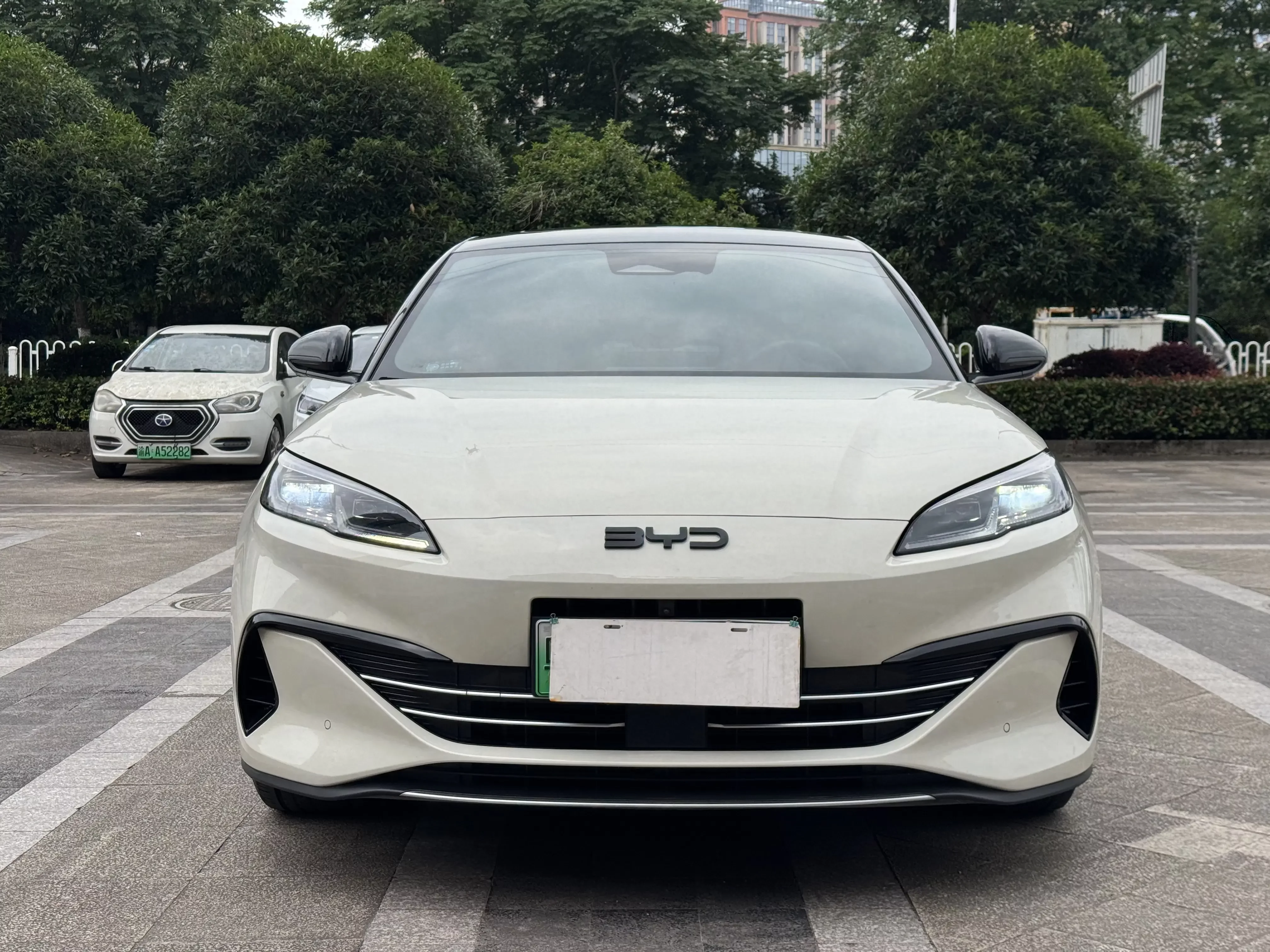 BYD Seal 06DM
