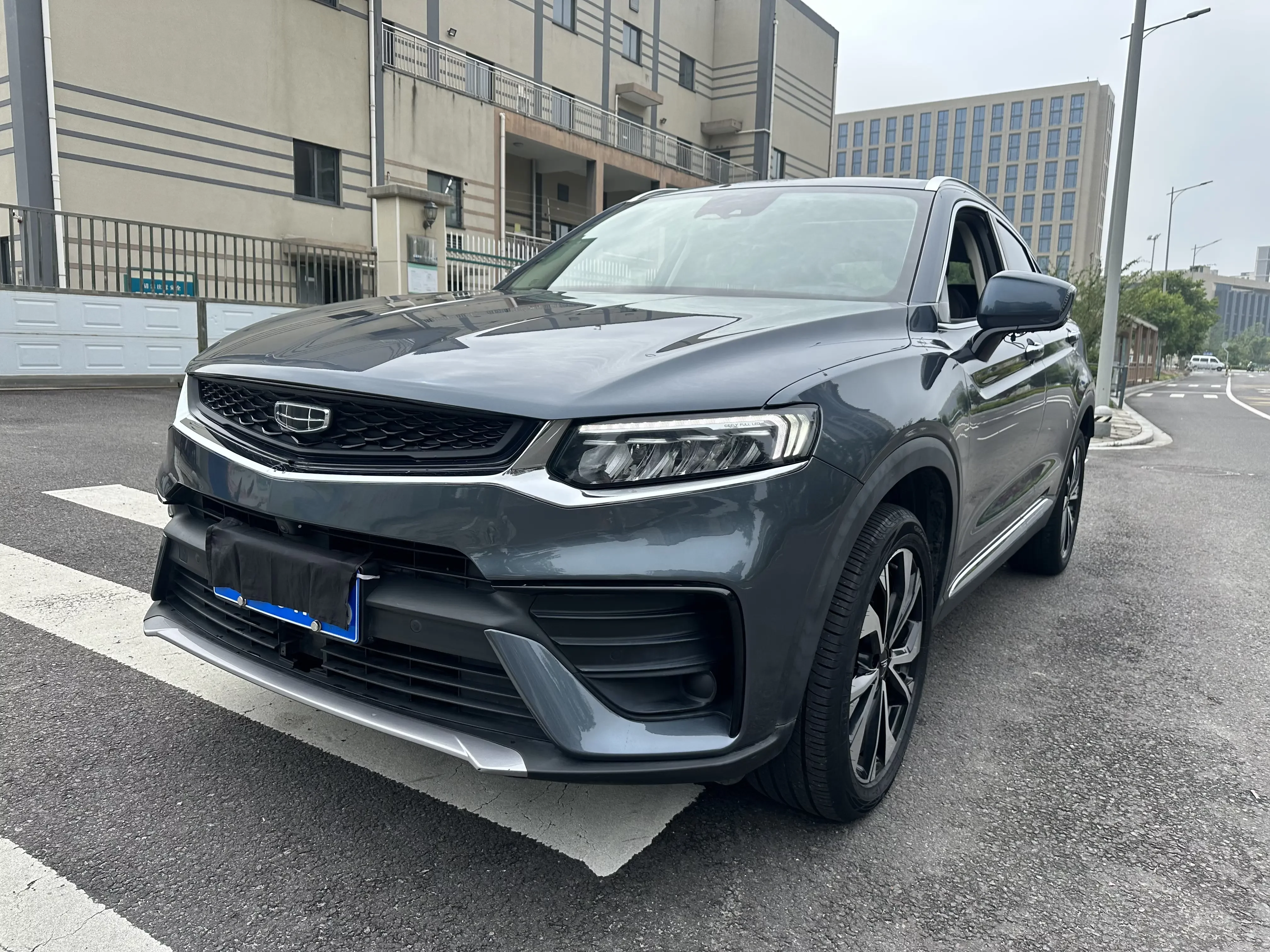 Geely Xingyue S  из Китая