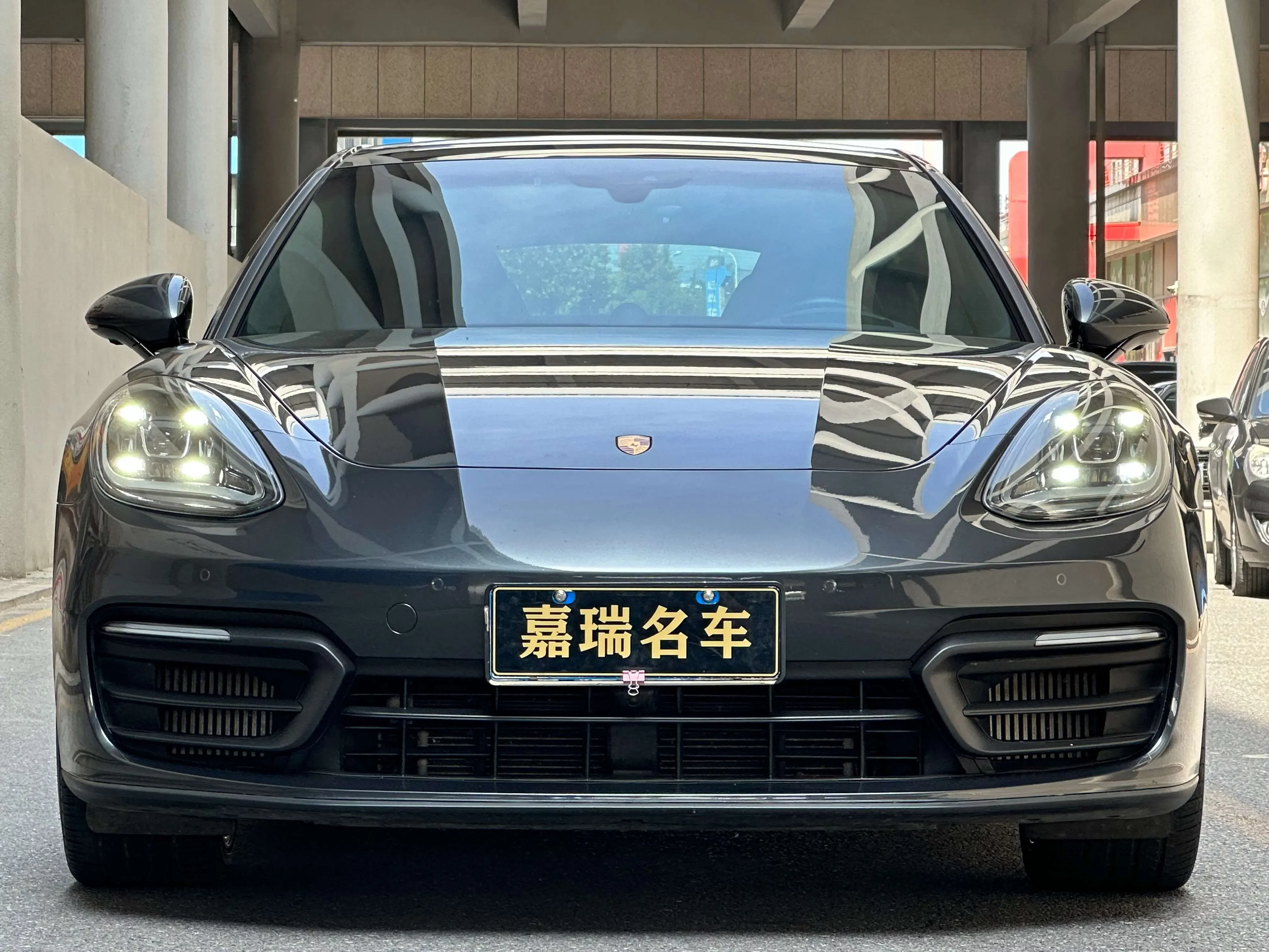 Porsche Panamera