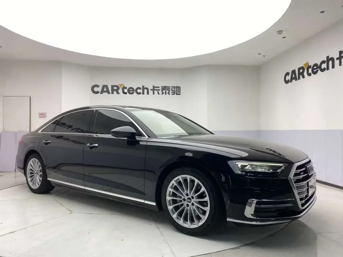 Audi A8