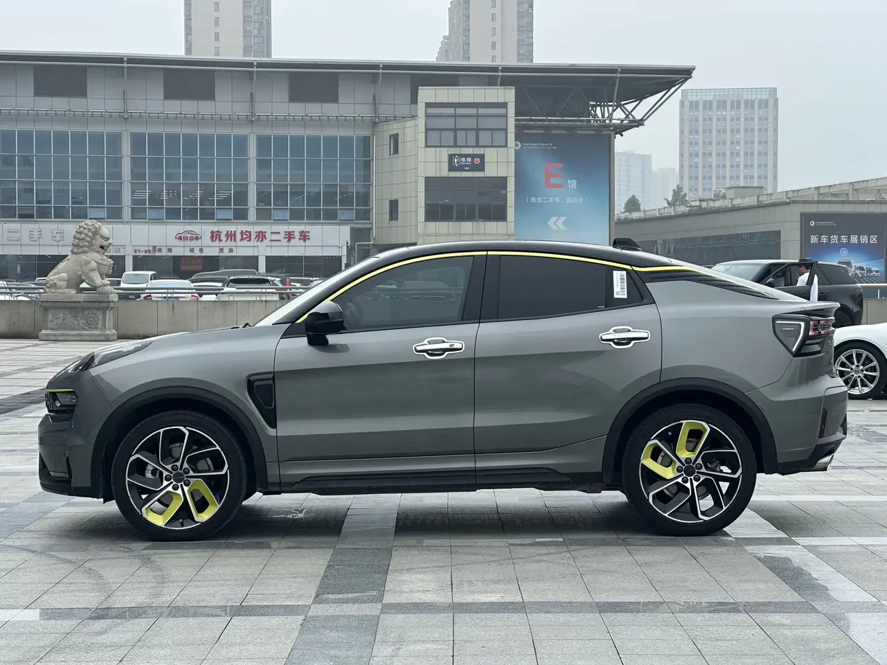 Lynk & Co 05