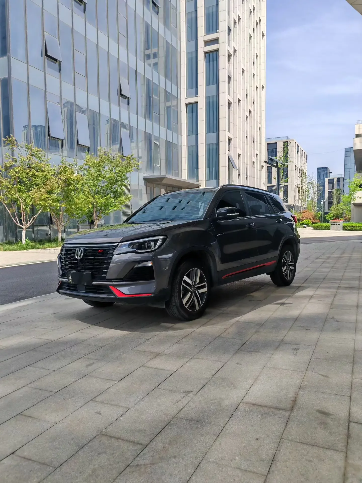 Changan CS75